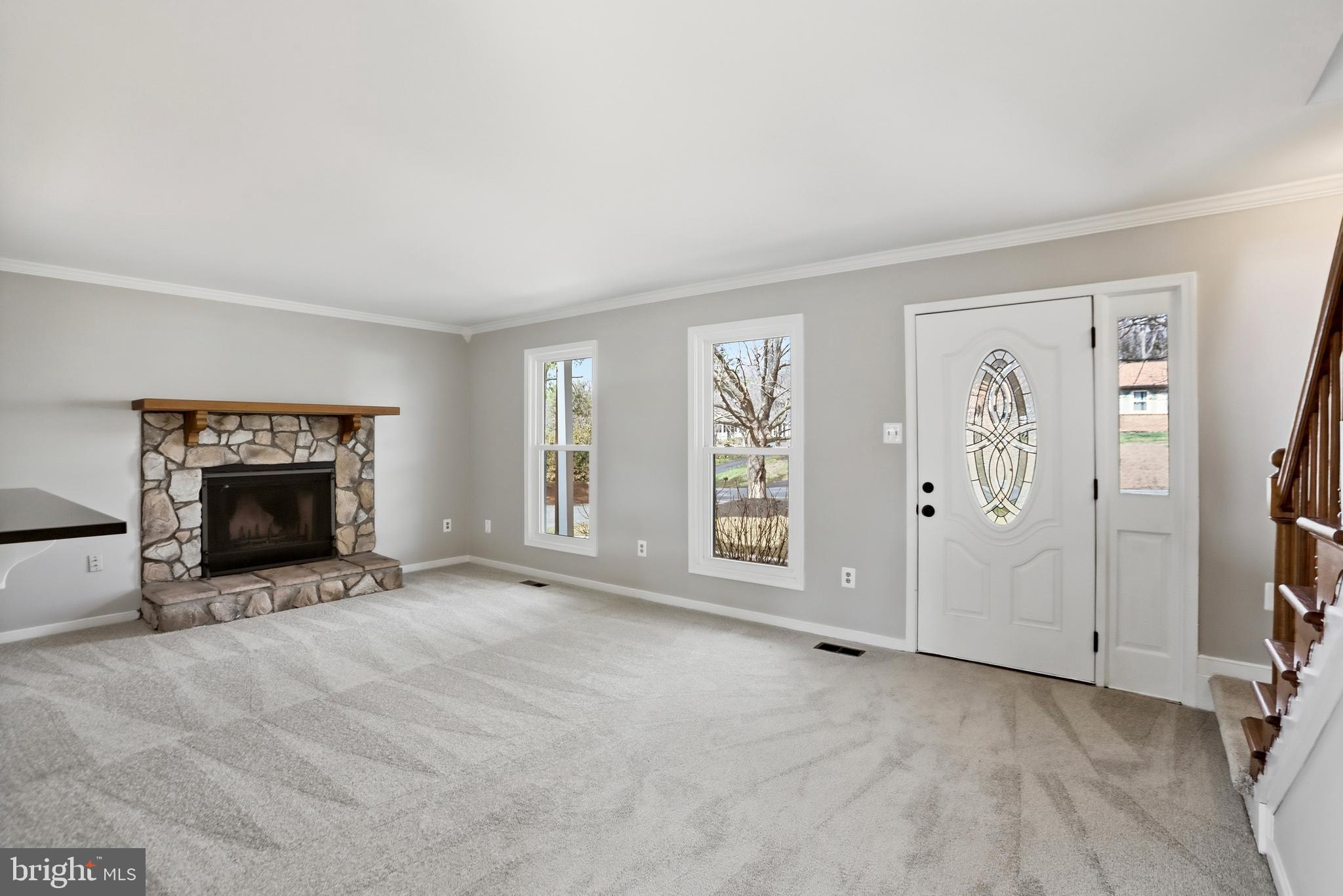 HAMILTON ACRES - Residential