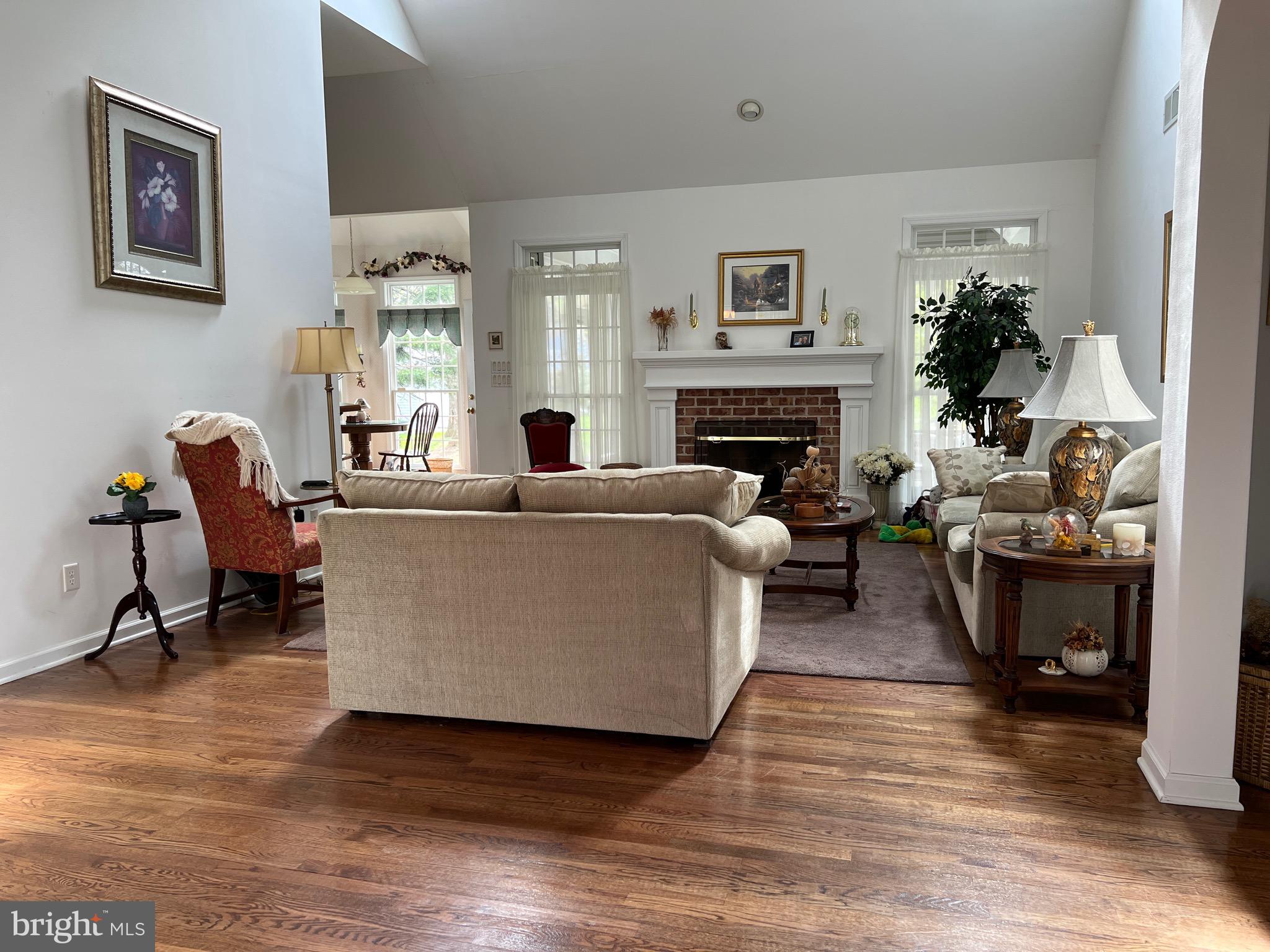 7017 FAIRWAY OAKS