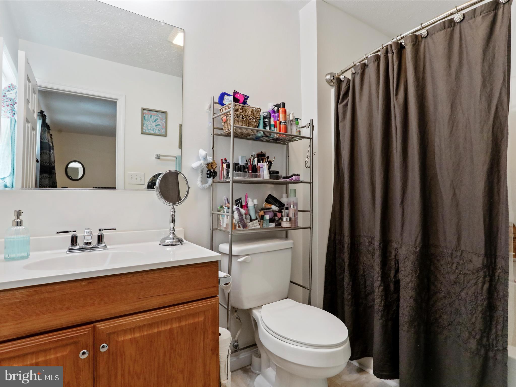 RIDGEFIELD - Residential