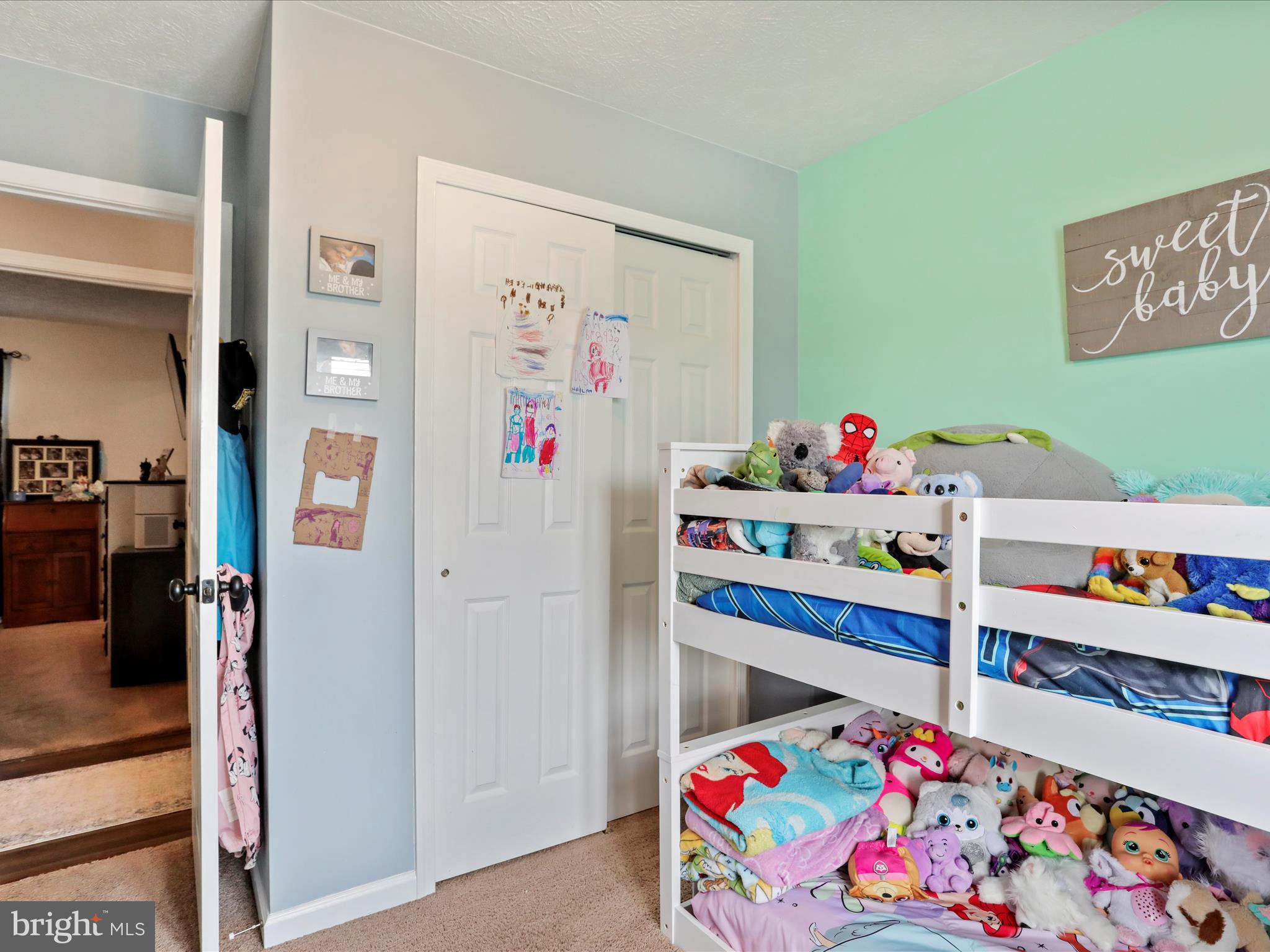 RIDGEFIELD - Residential