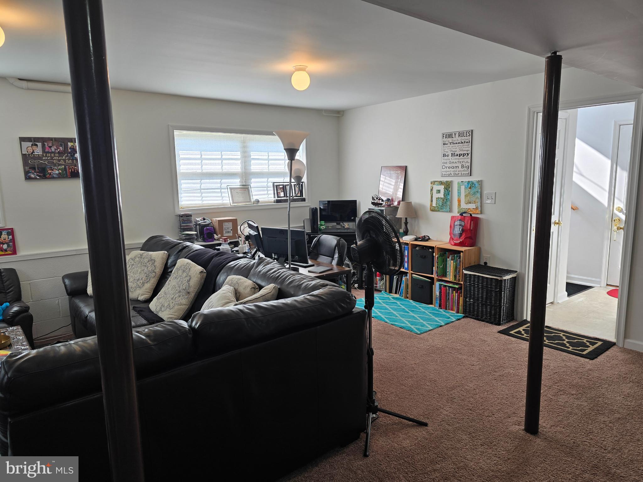 RIDGEFIELD - Residential