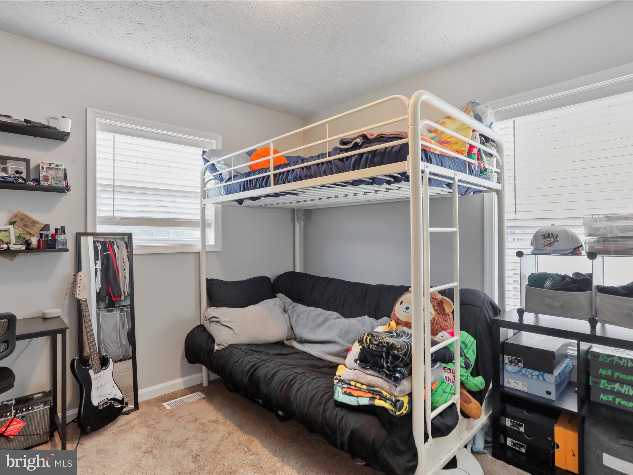 RIDGEFIELD - Residential