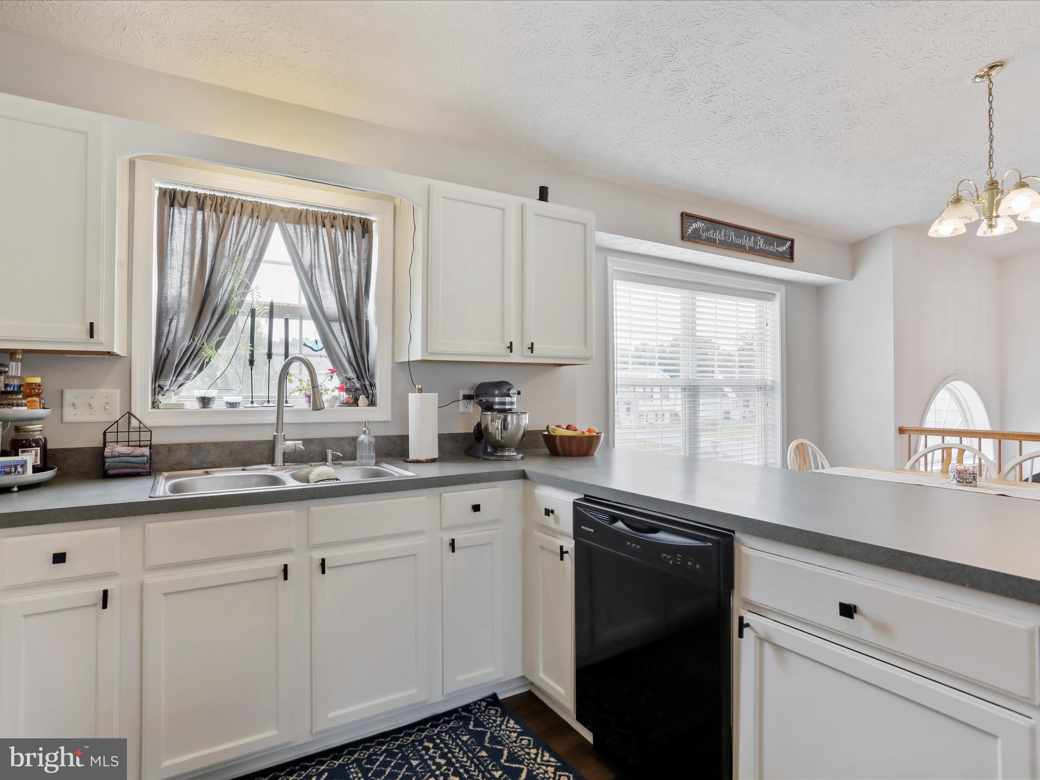 RIDGEFIELD - Residential