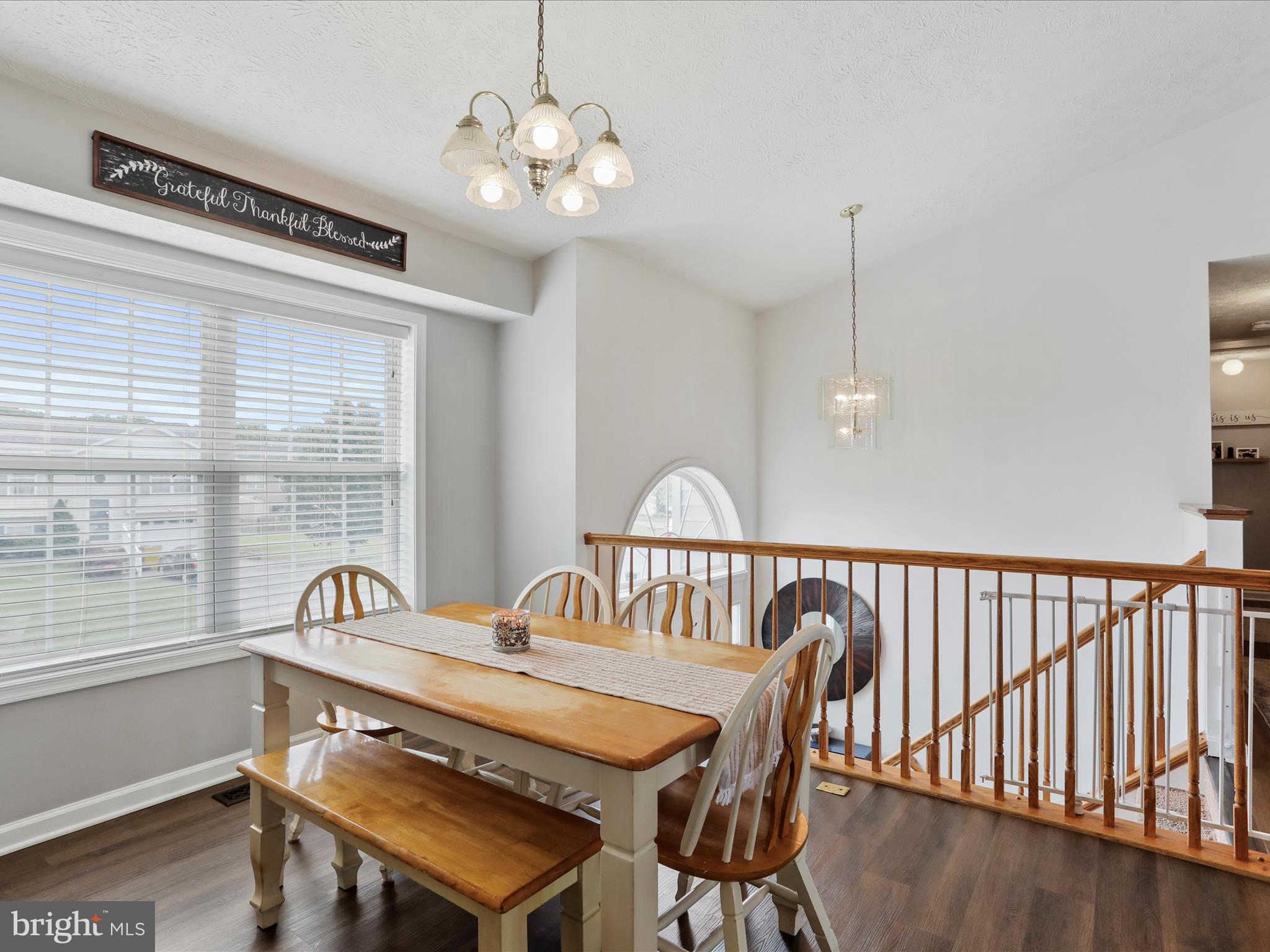 RIDGEFIELD - Residential