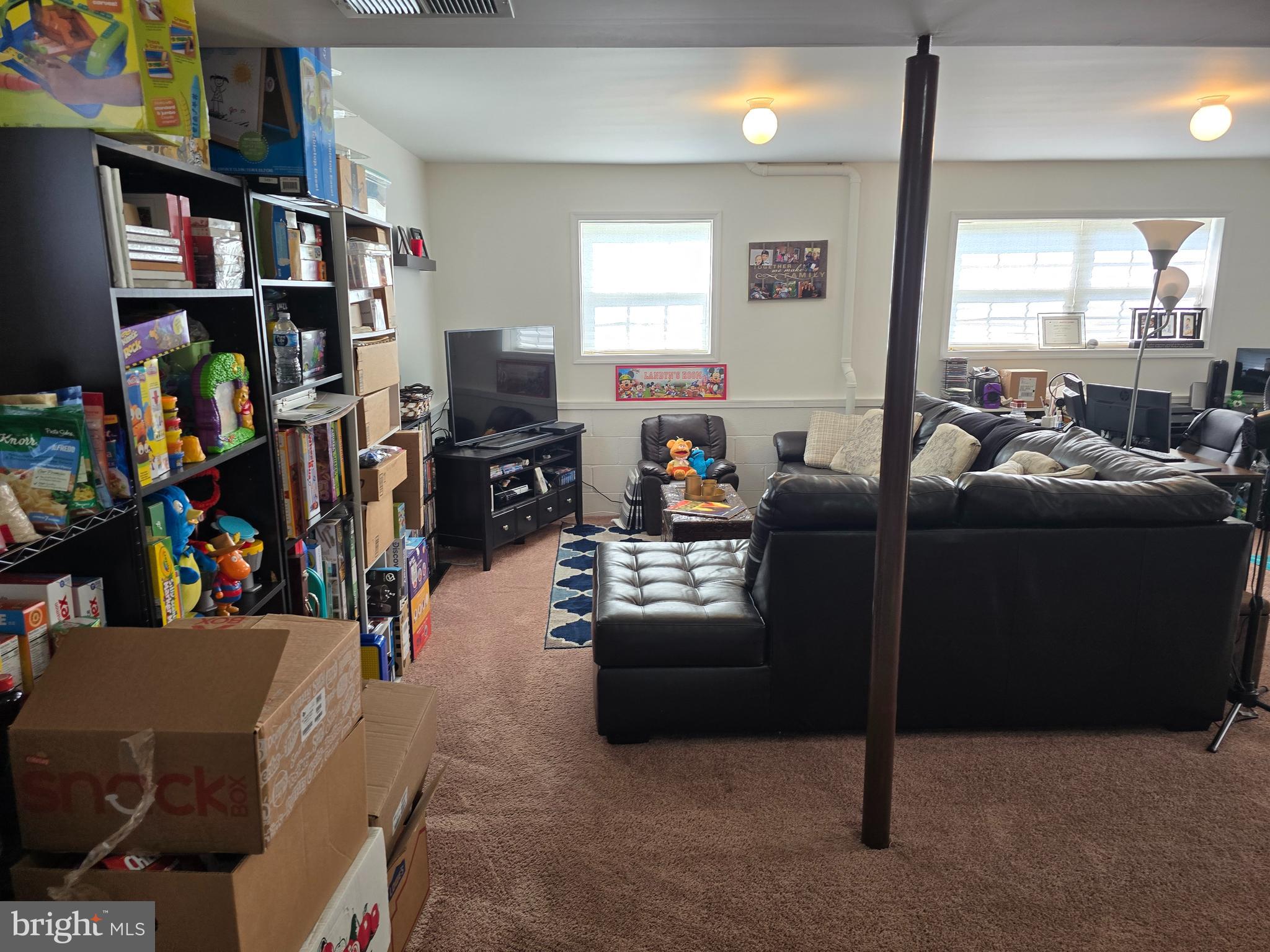 RIDGEFIELD - Residential