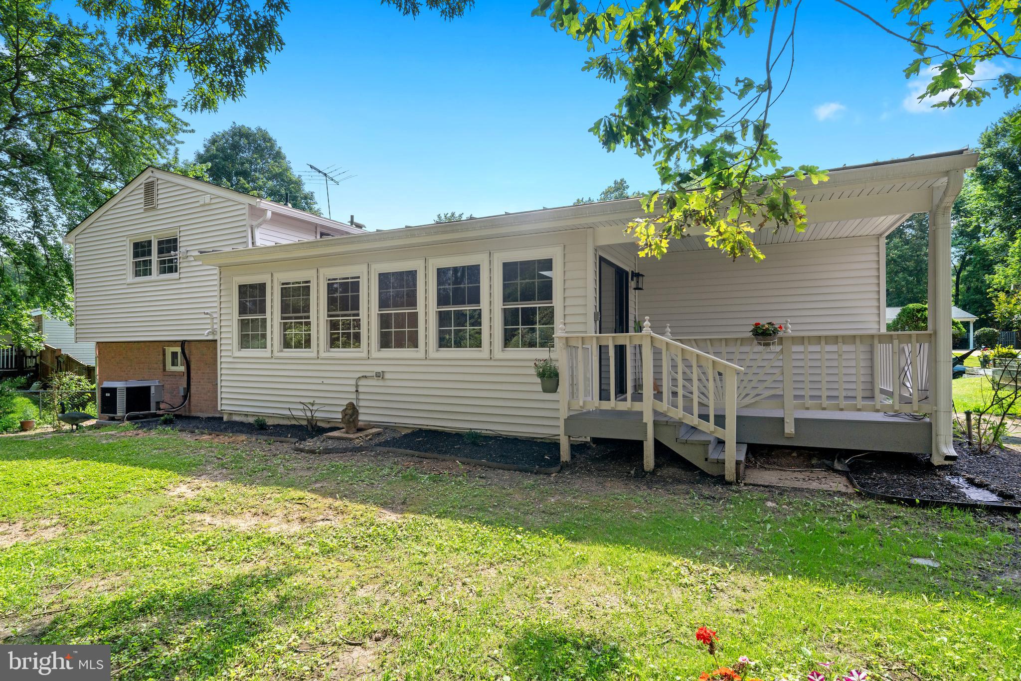 ROLLING VALLEY - Residential