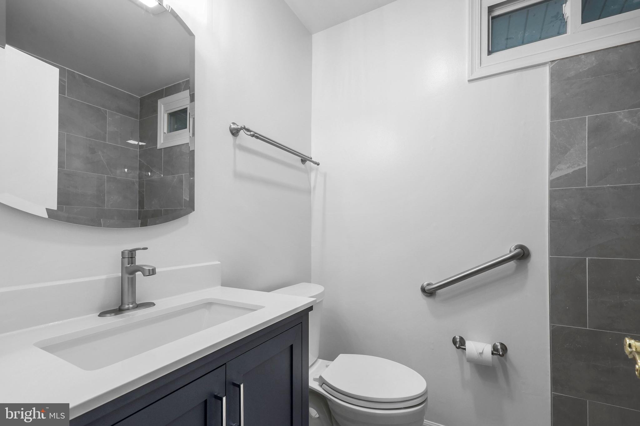 ROLLING VALLEY - Residential