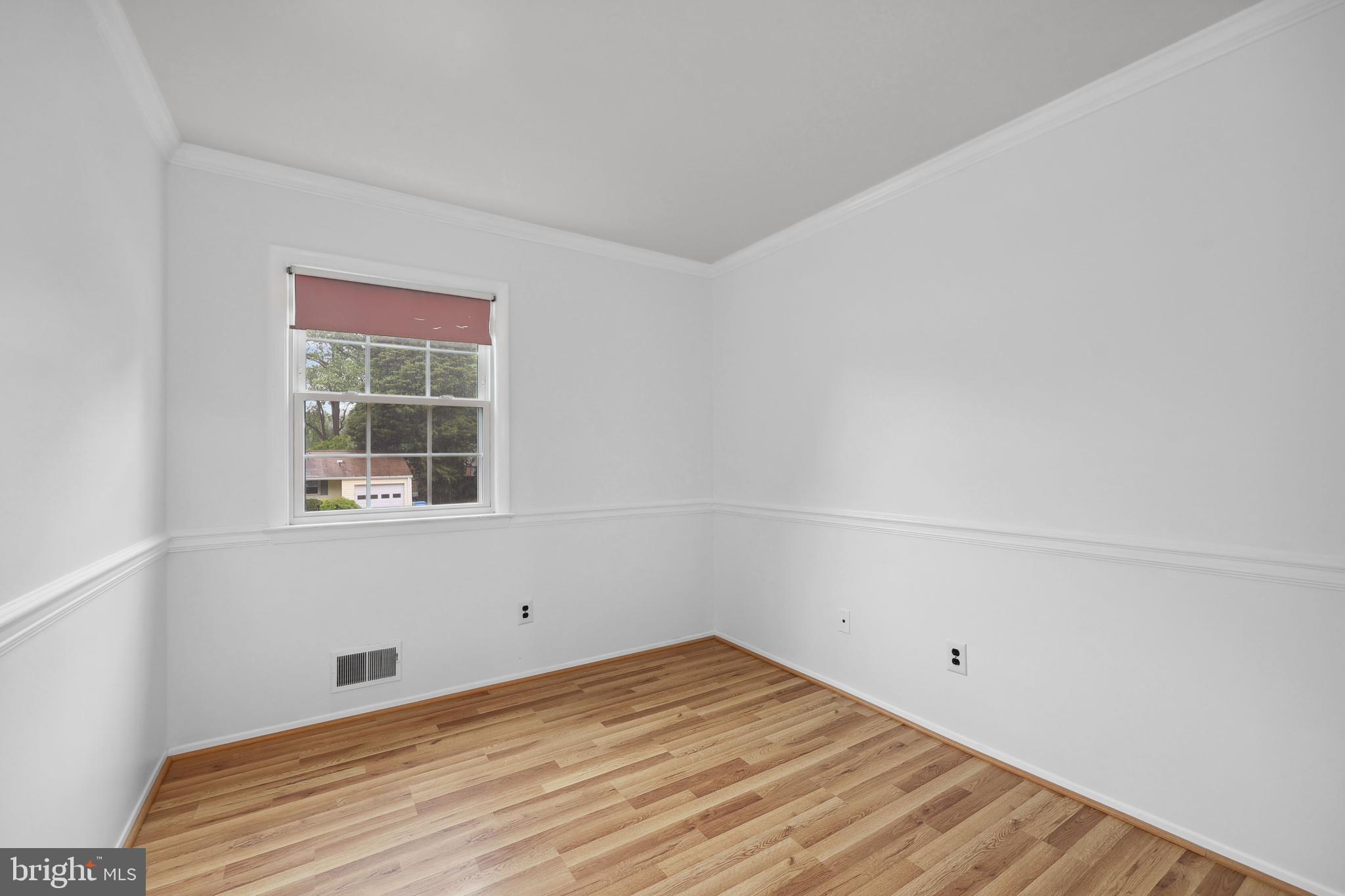 7007 GILLINGS ROAD