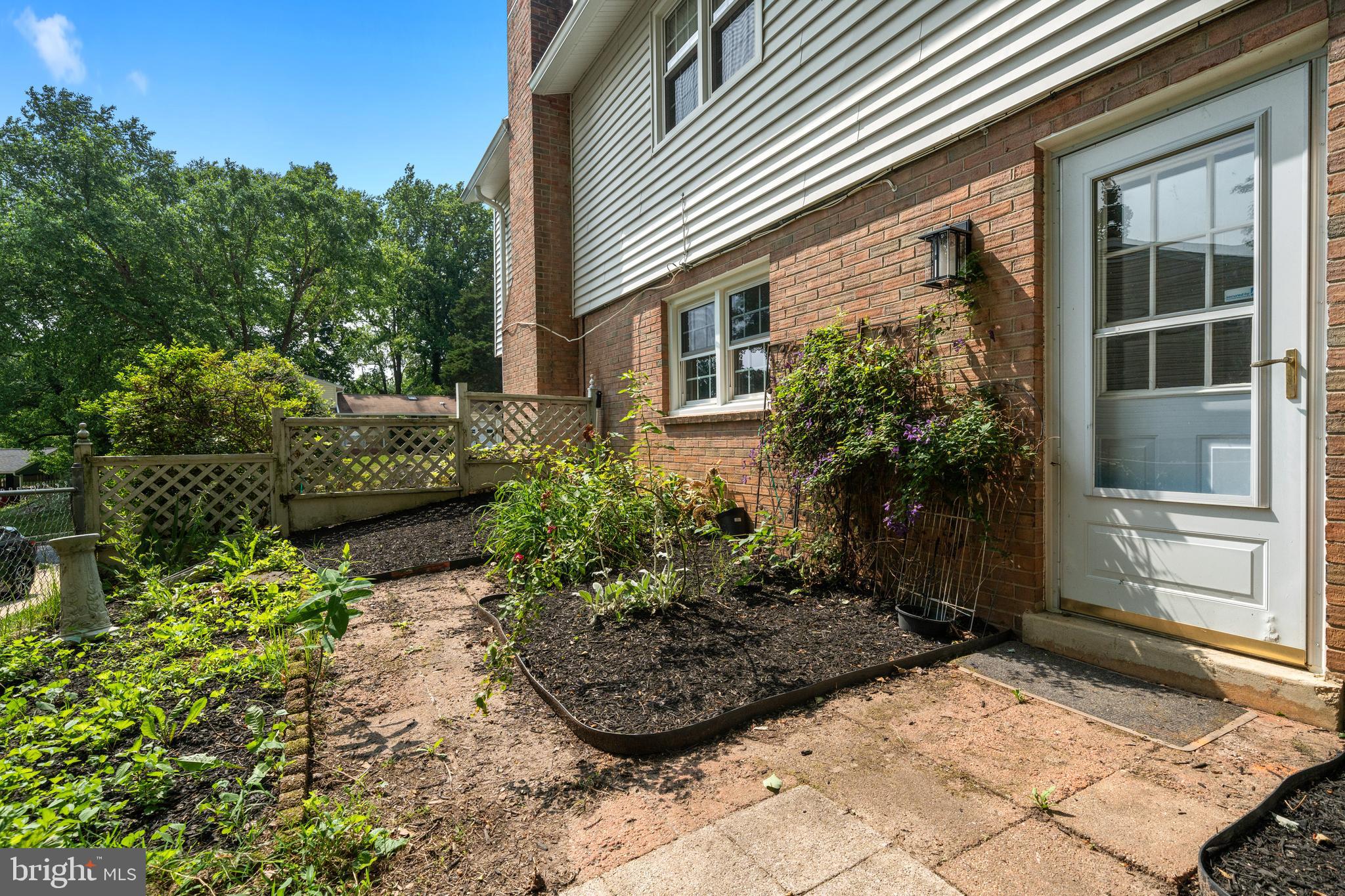 ROLLING VALLEY - Residential