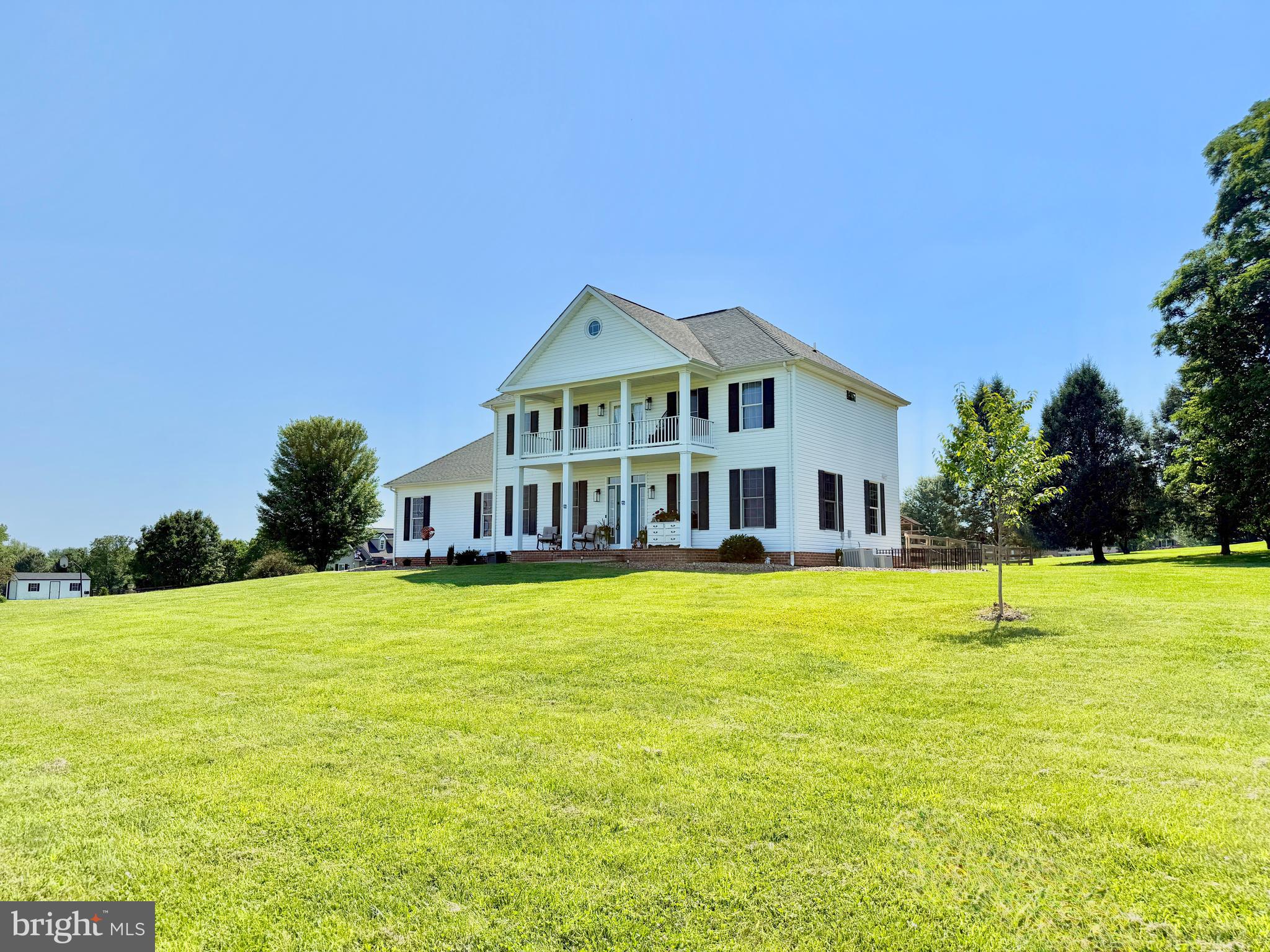 EAGLE RIDGE - Residential