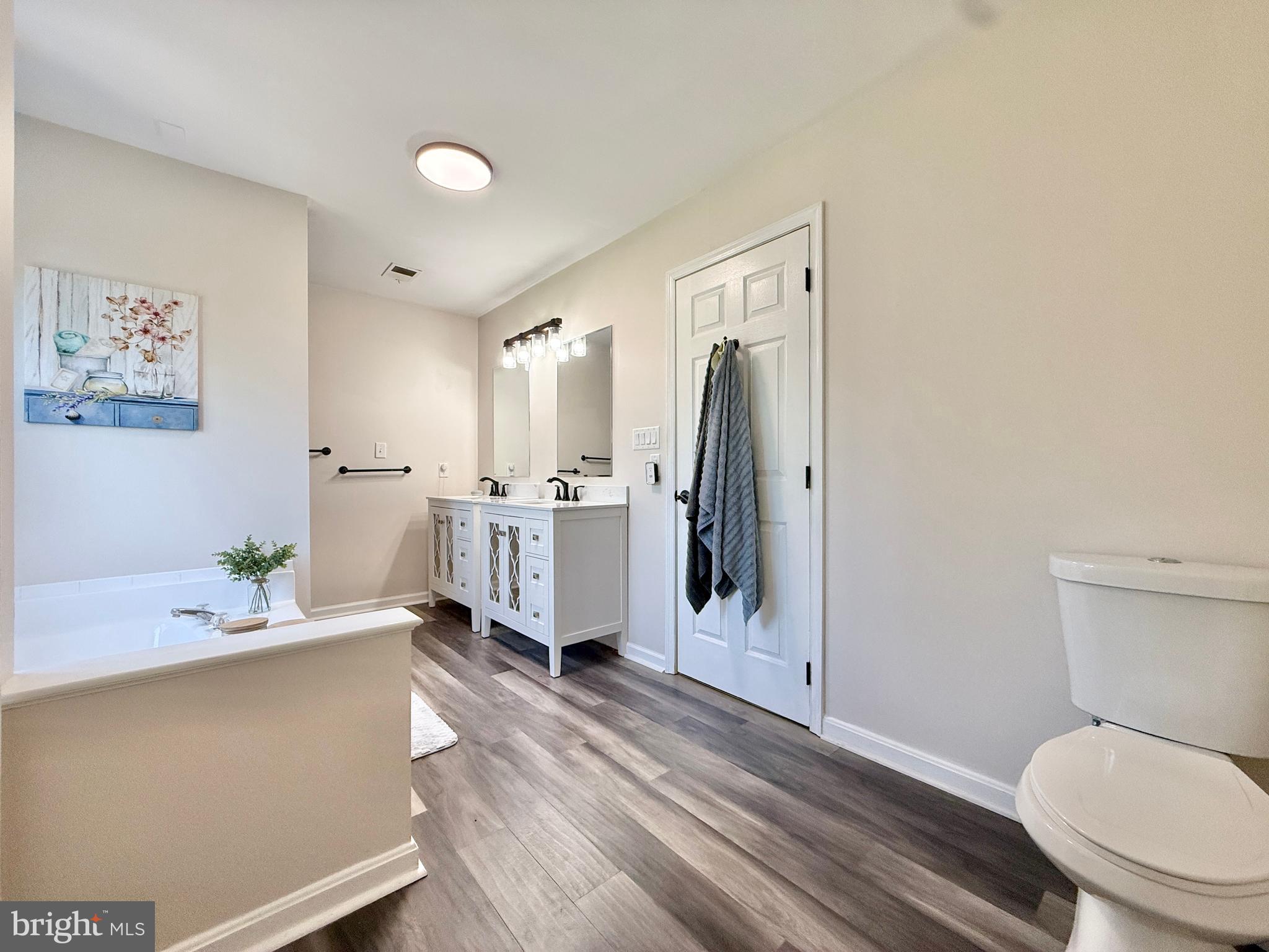 EAGLE RIDGE - Residential