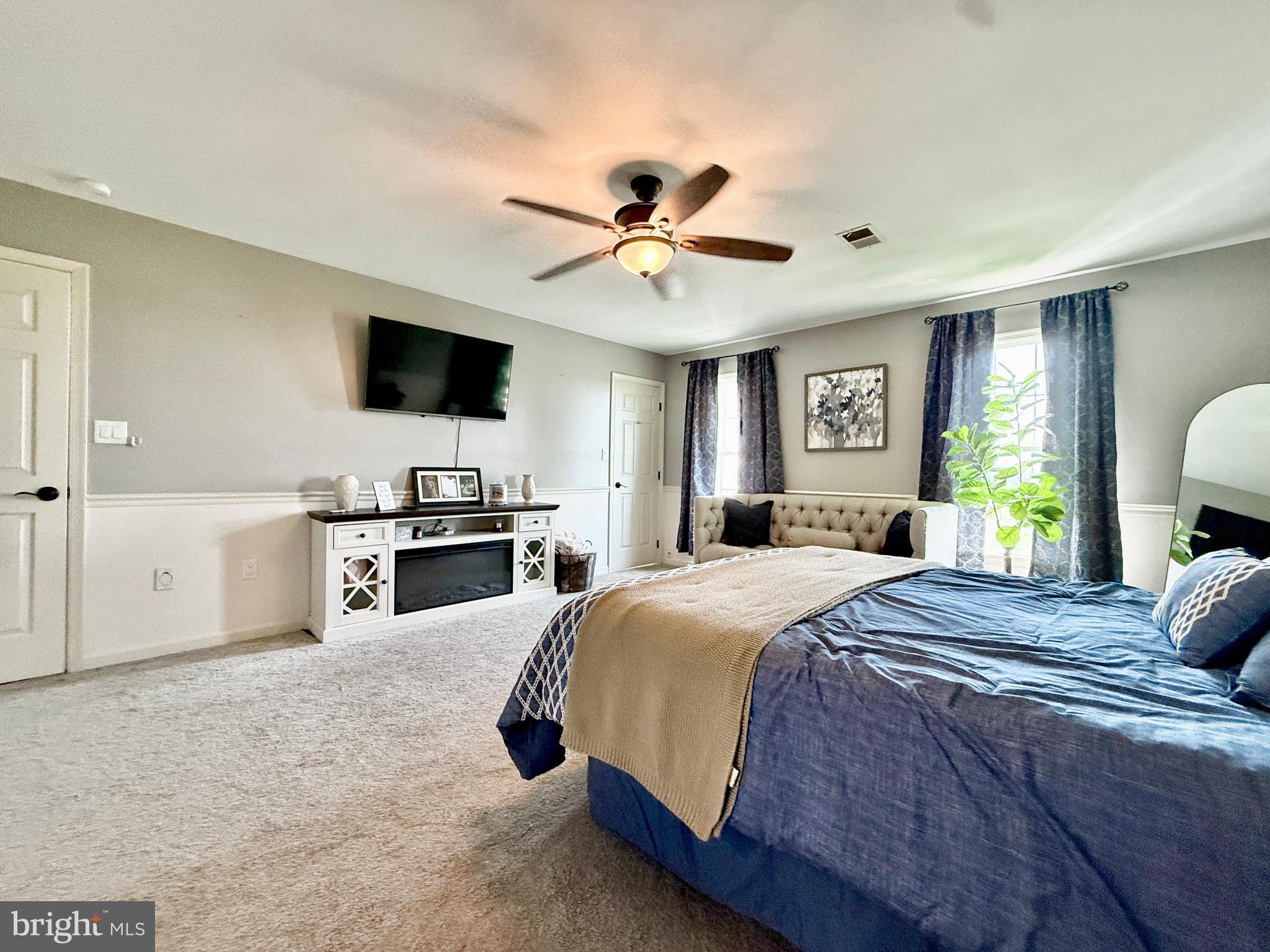 EAGLE RIDGE - Residential