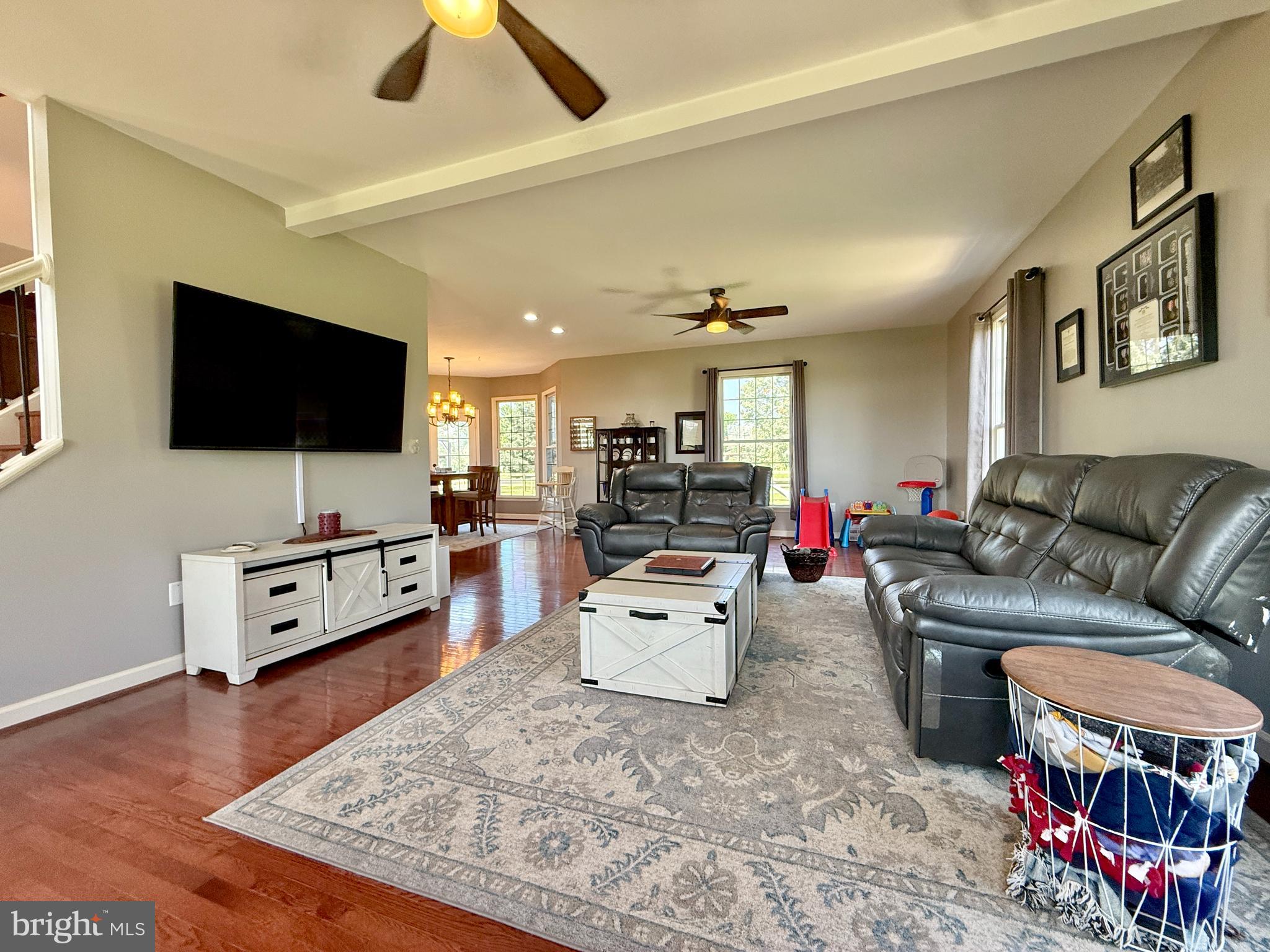 EAGLE RIDGE - Residential