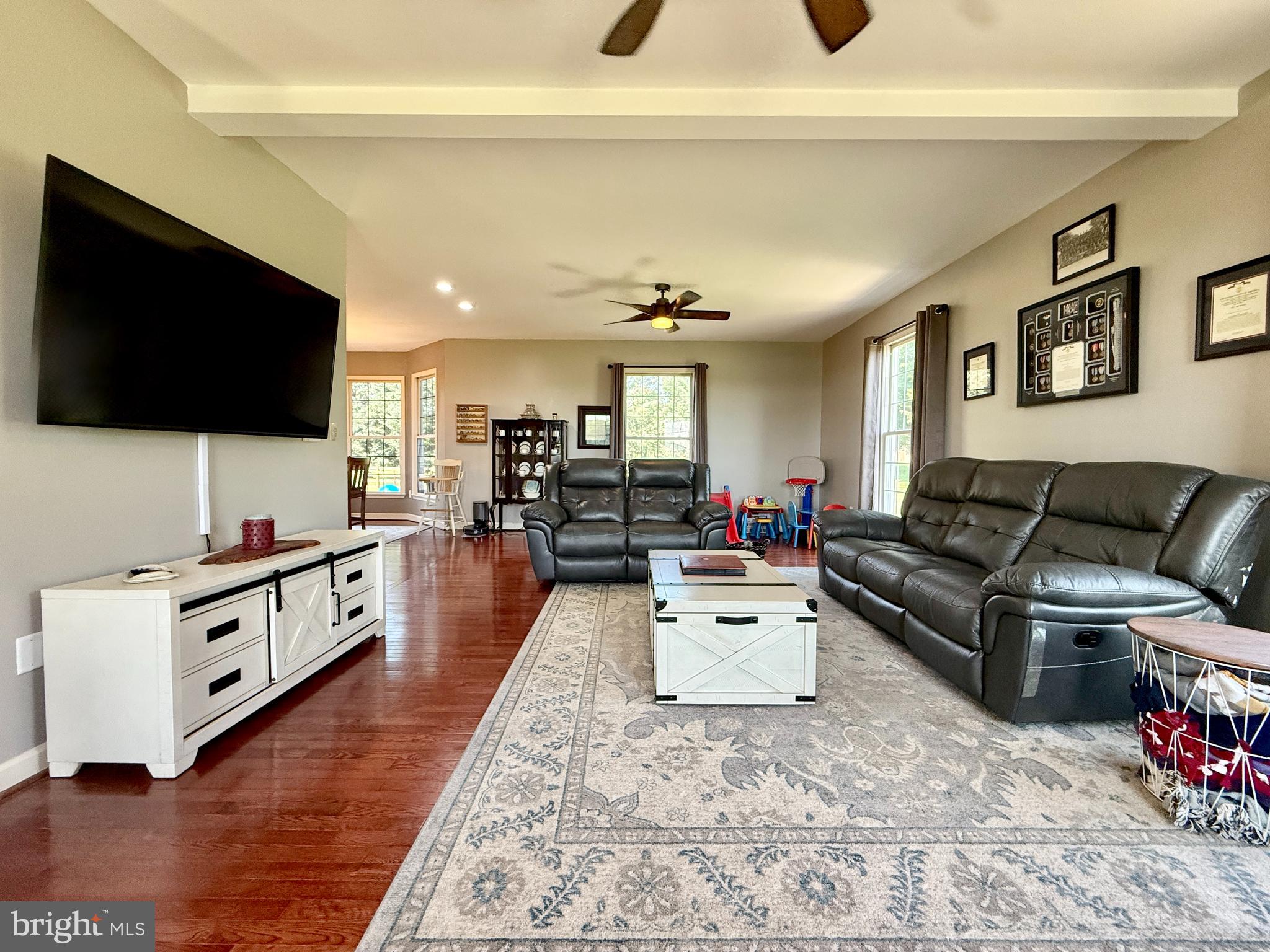 EAGLE RIDGE - Residential