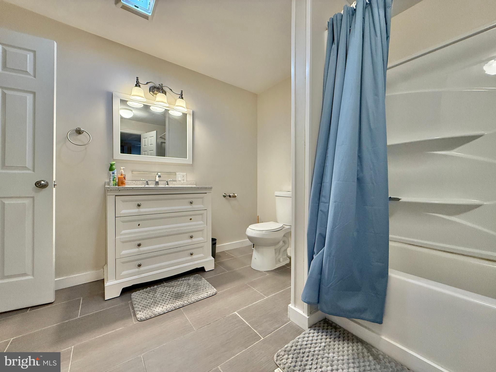 EAGLE RIDGE - Residential