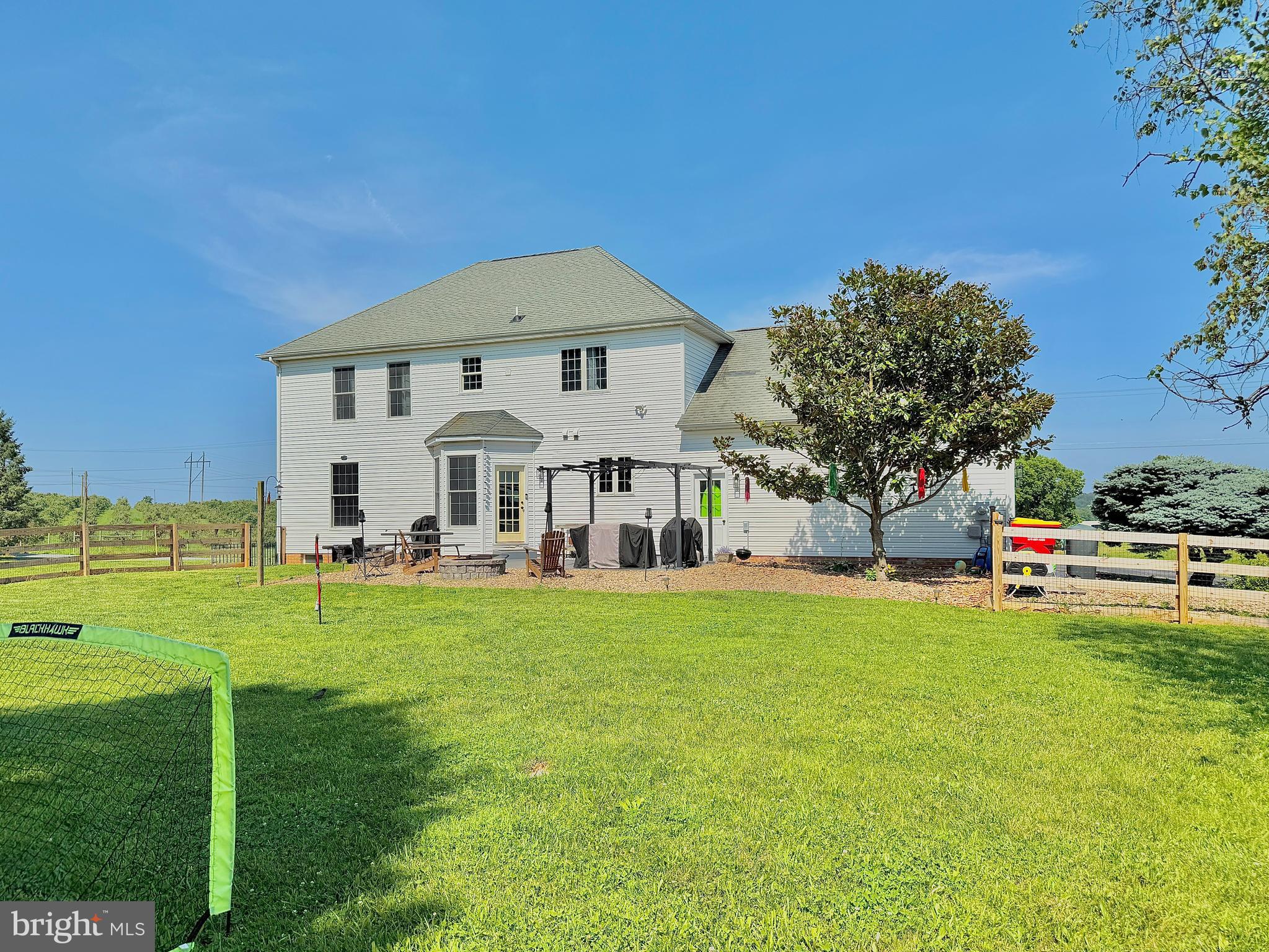 EAGLE RIDGE - Residential