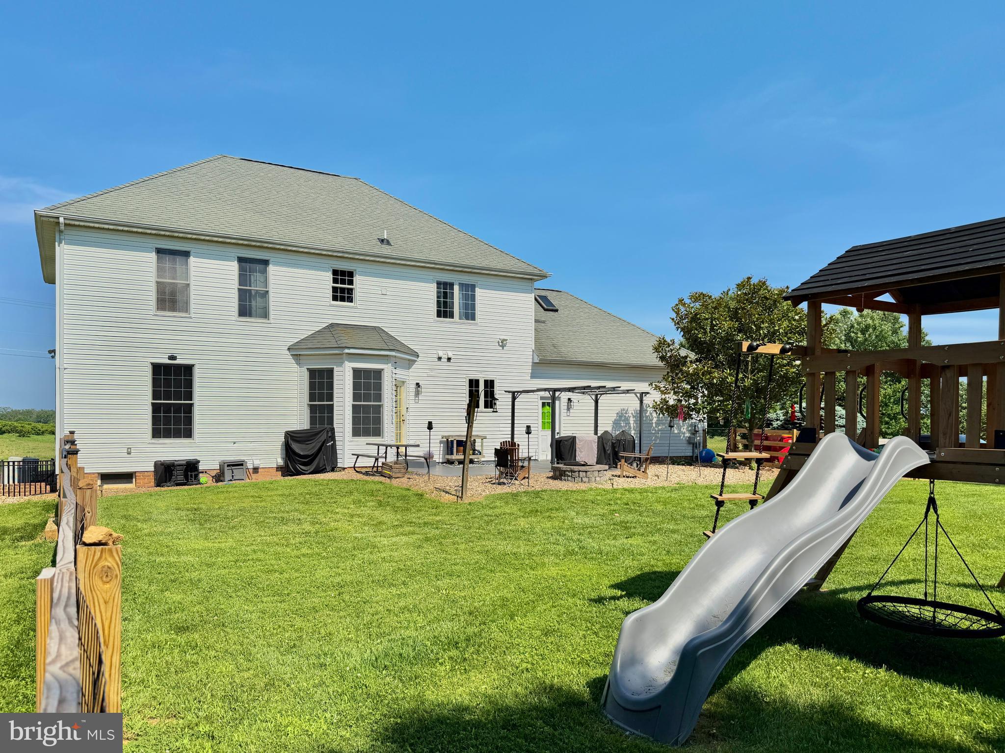 EAGLE RIDGE - Residential