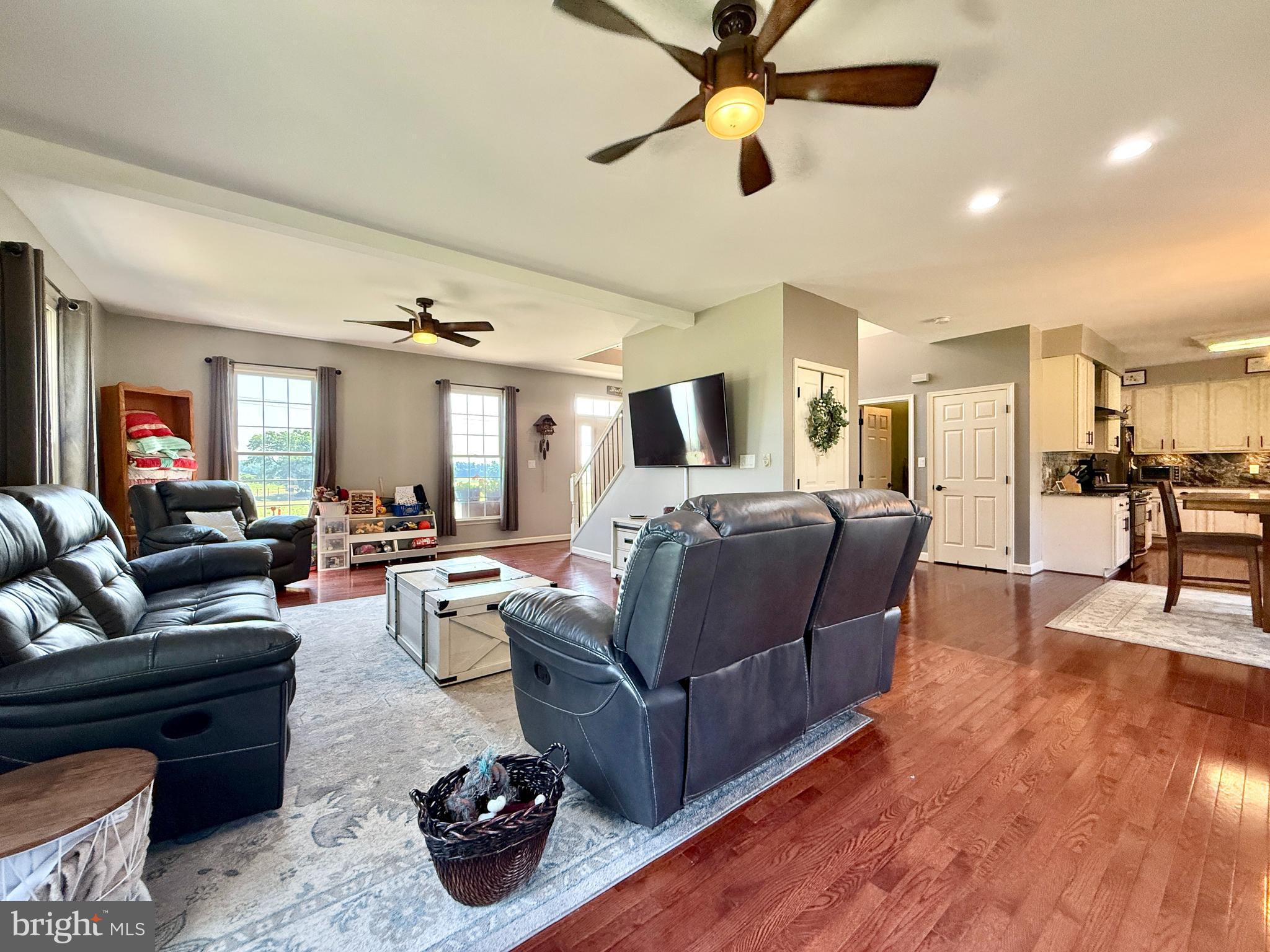 EAGLE RIDGE - Residential