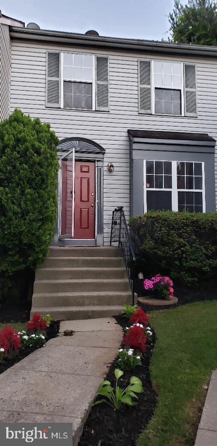 The The house has been thoroughly updated. Brand new refrigerator, stove and dishwasher, new granite countertops in kitchen with serving area, updated bathrooms, new flooring in living areas, luxury vinyl flooring in foyer, powder room and  full bathrooms, freshly painted throughout including stair railings, banister and the deck and ready for the discrete buyer. Very conveniently located, close to shopping, I-270 and public transportation.