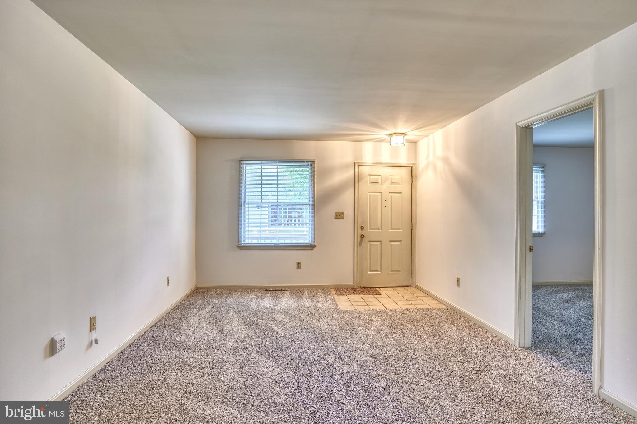 STRAWBERRY COURT - Residential