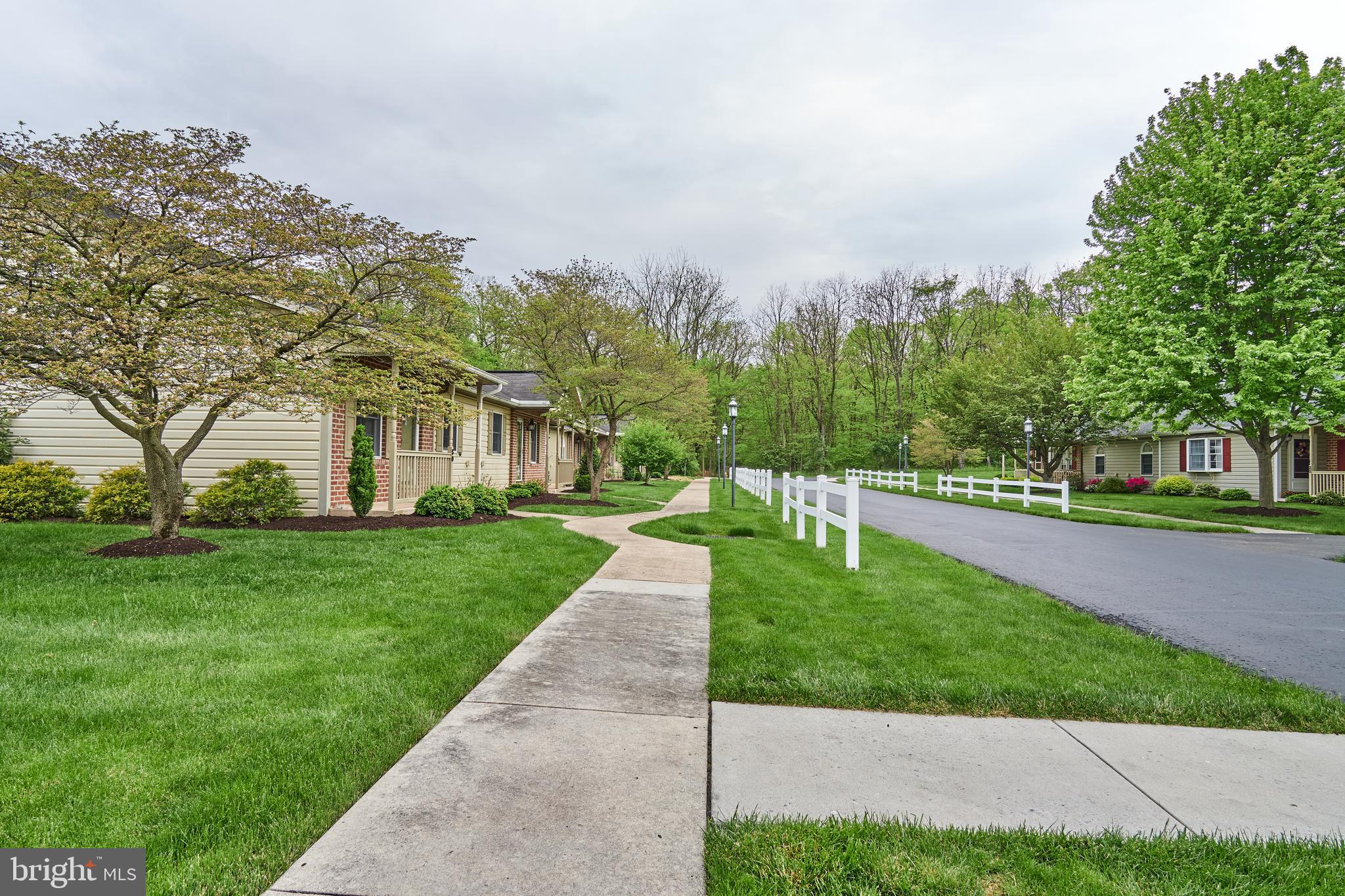 STRAWBERRY COURT - Residential