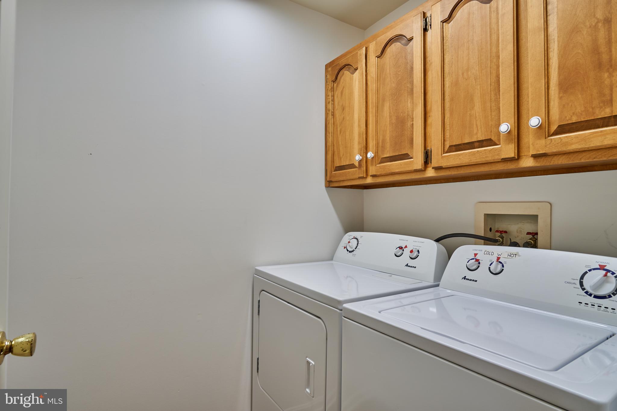STRAWBERRY COURT - Residential