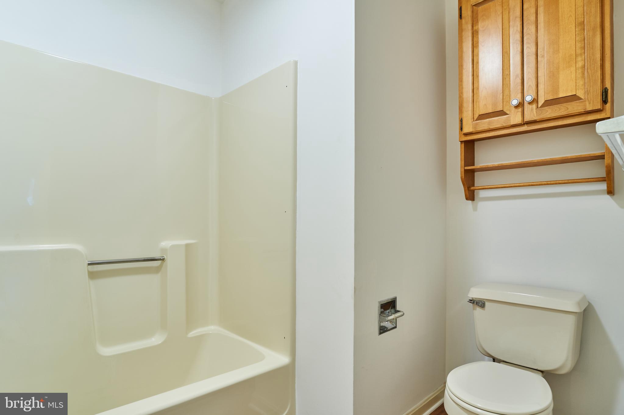 STRAWBERRY COURT - Residential