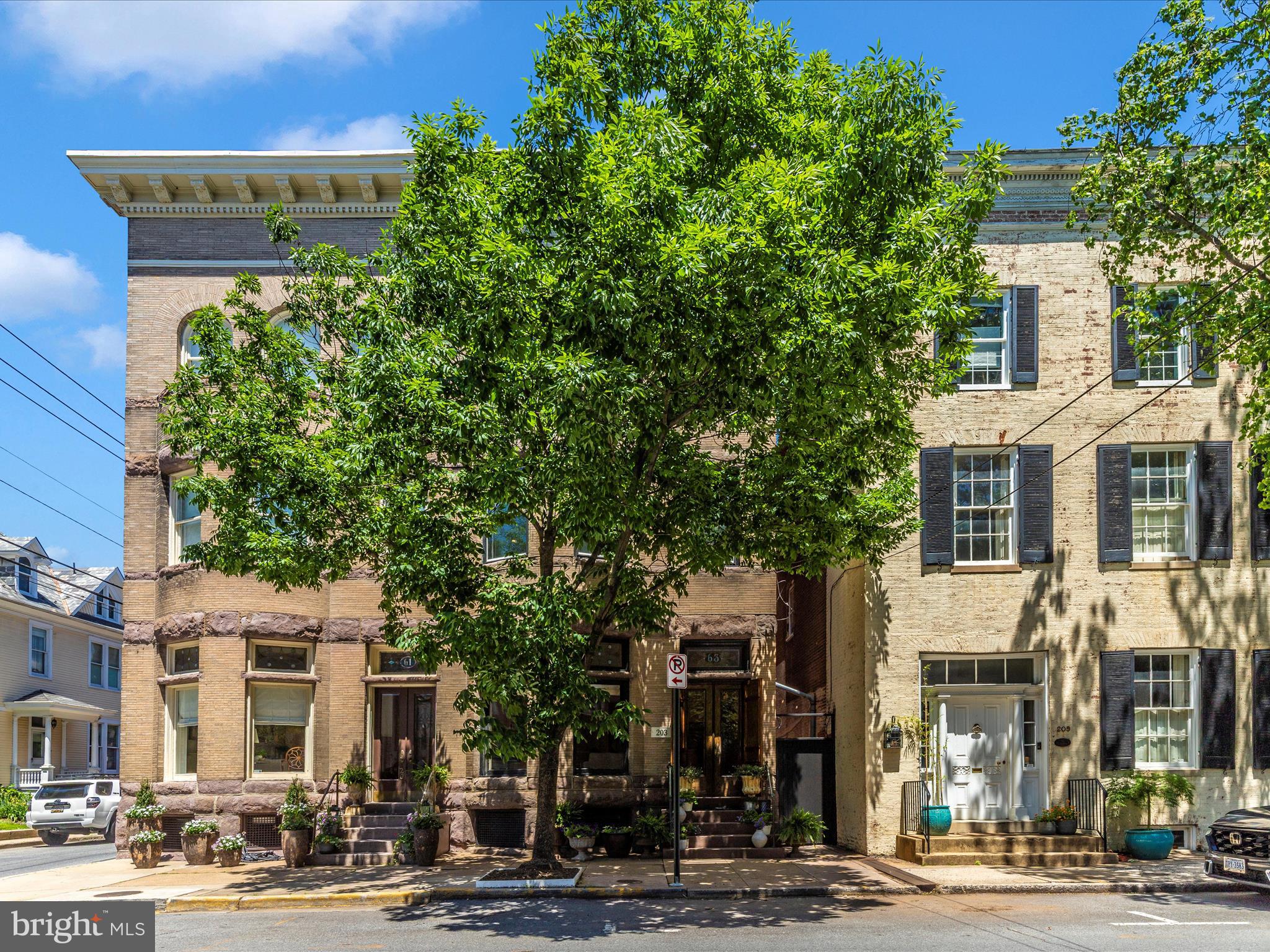 203 E 2ND STREET