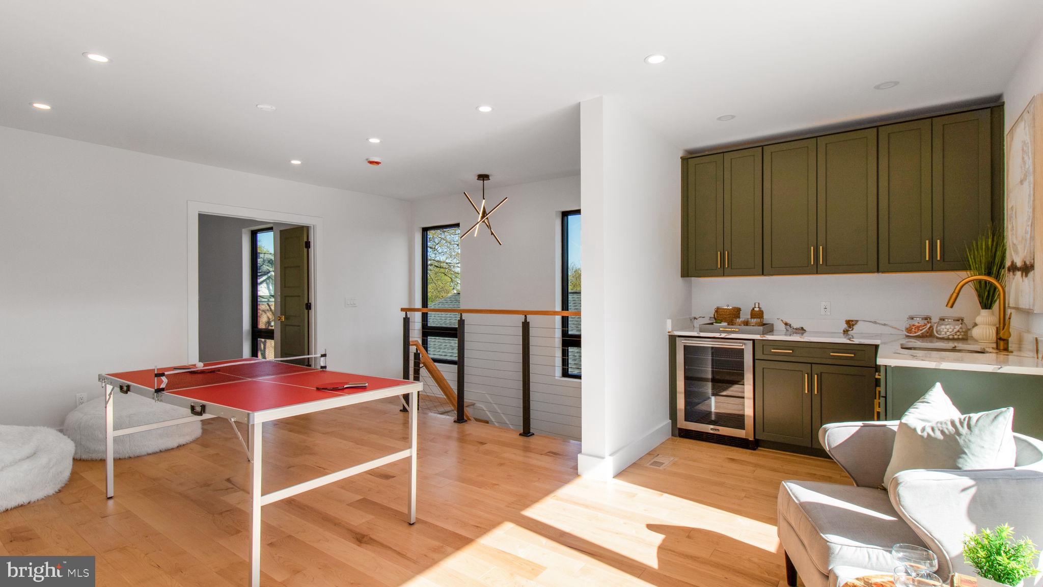 HIGHVIEW PARK - Residential