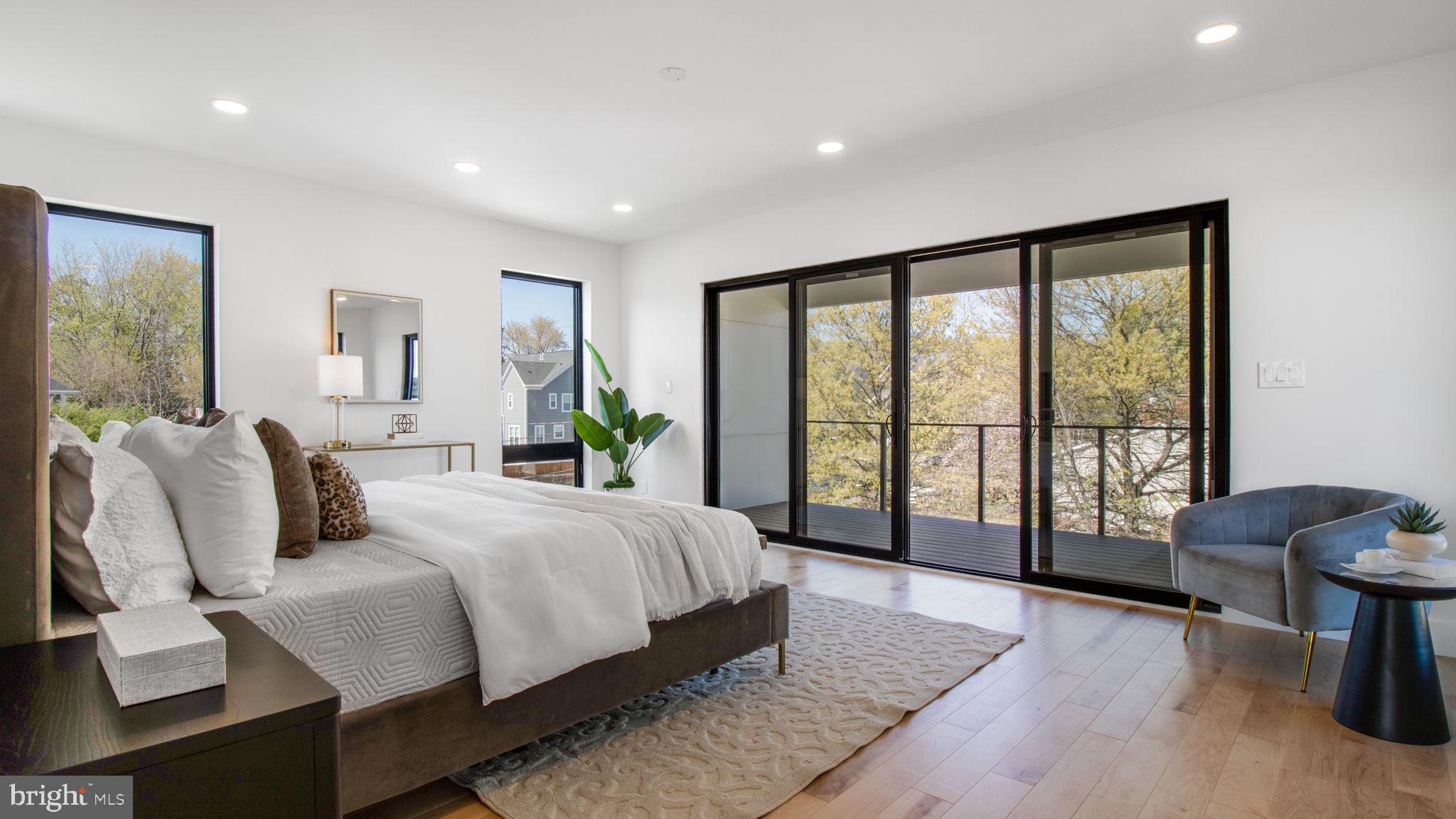 HIGHVIEW PARK - Residential