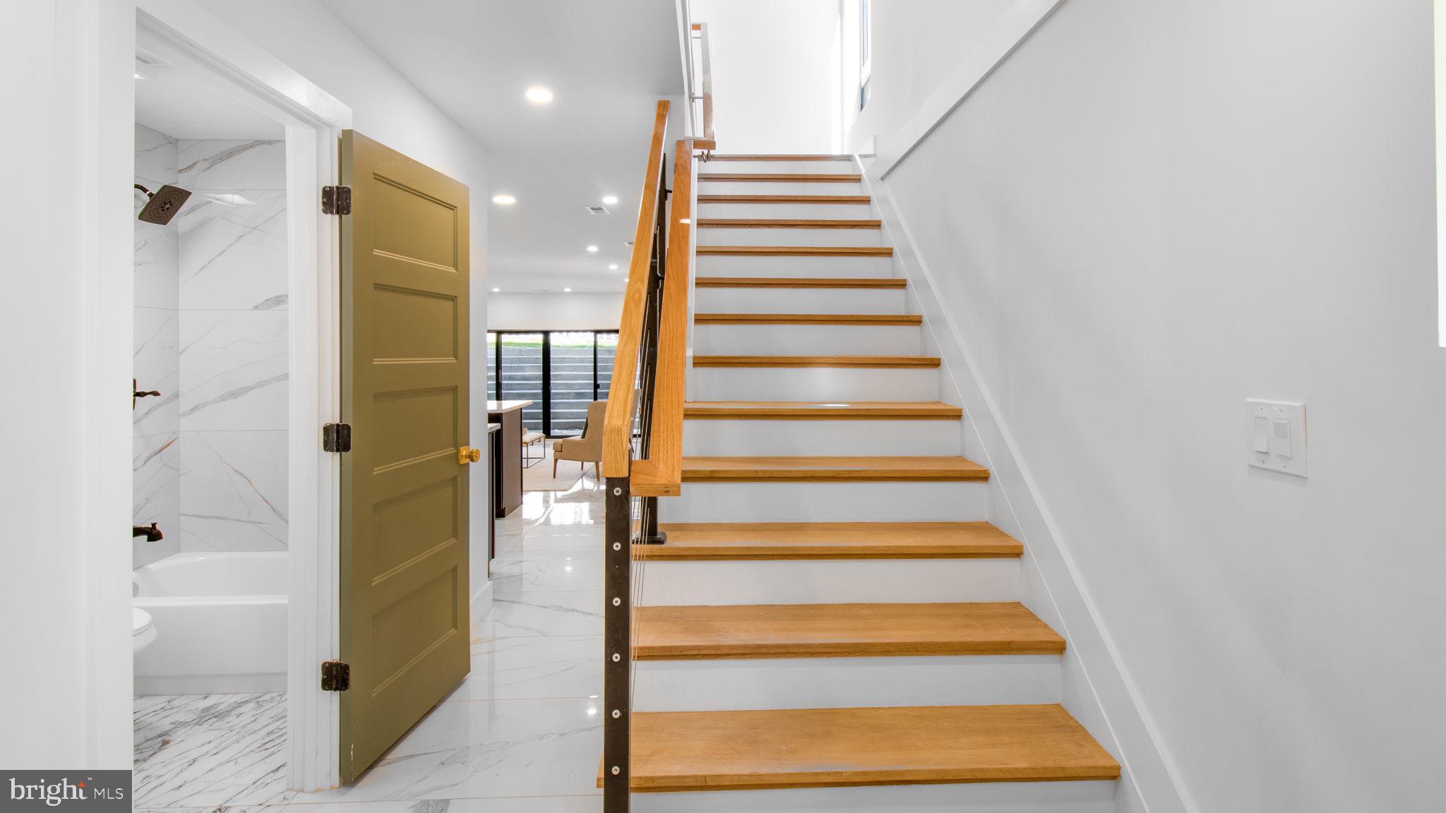 HIGHVIEW PARK - Residential