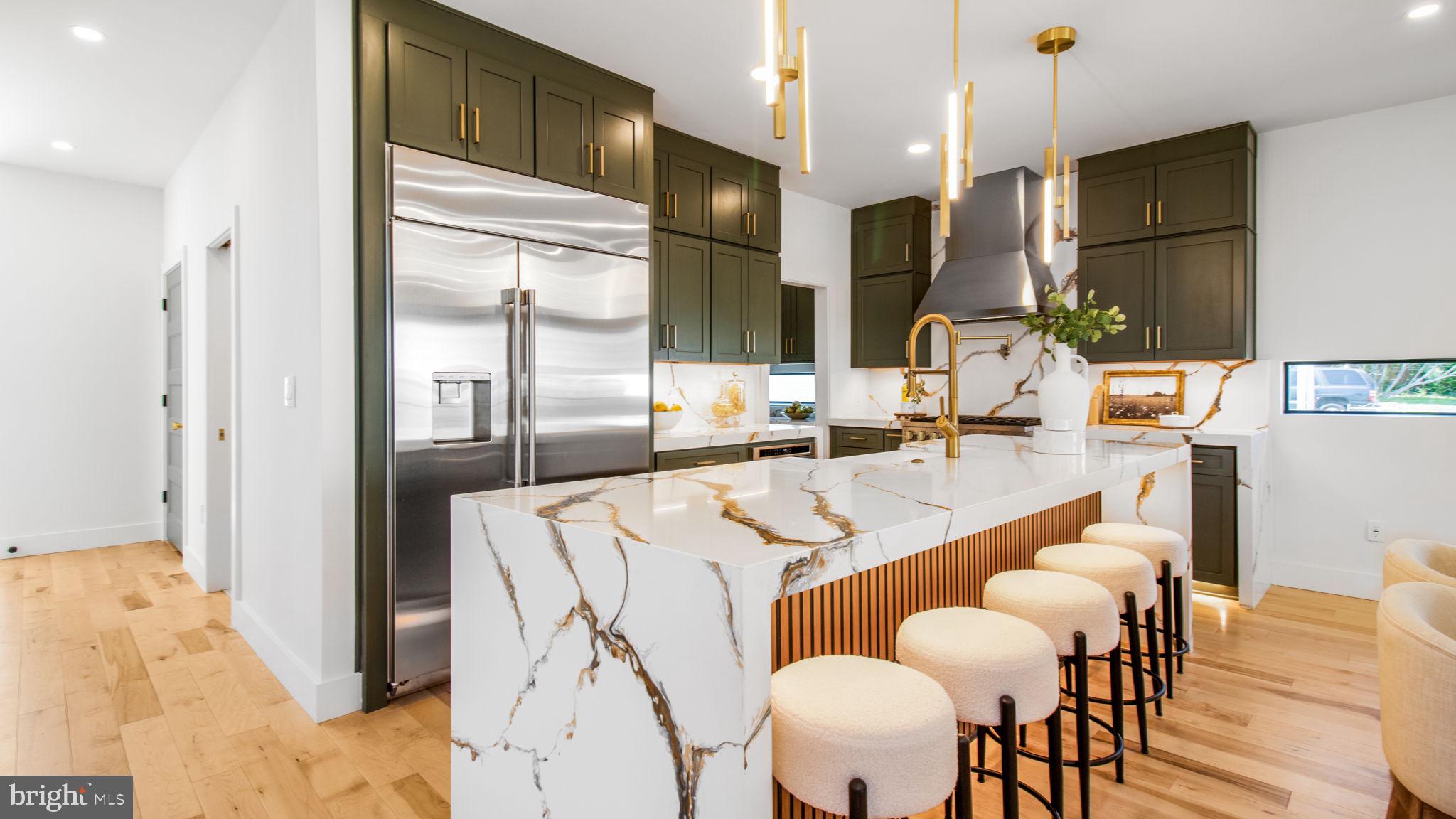 HIGHVIEW PARK - Residential