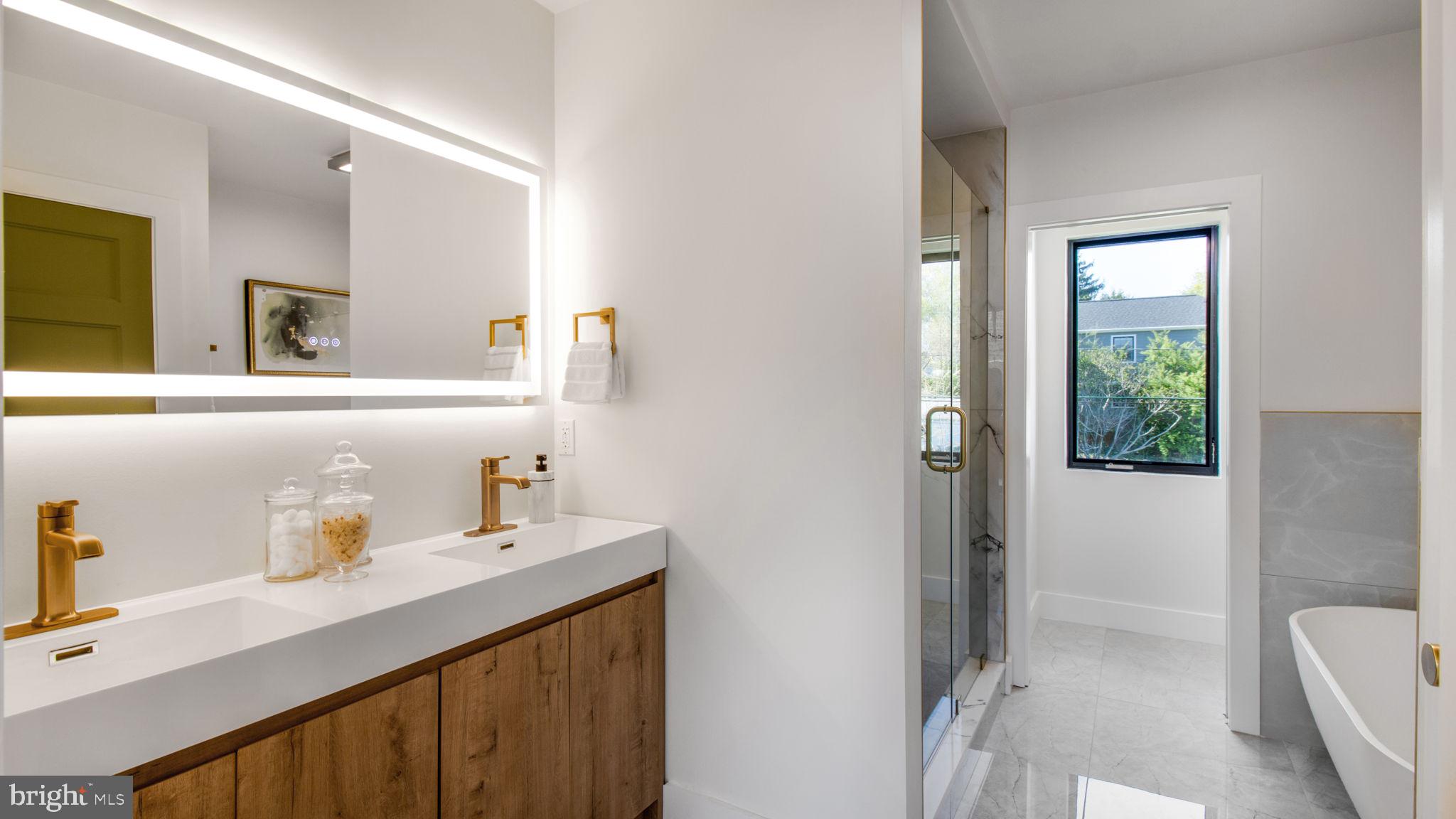 HIGHVIEW PARK - Residential