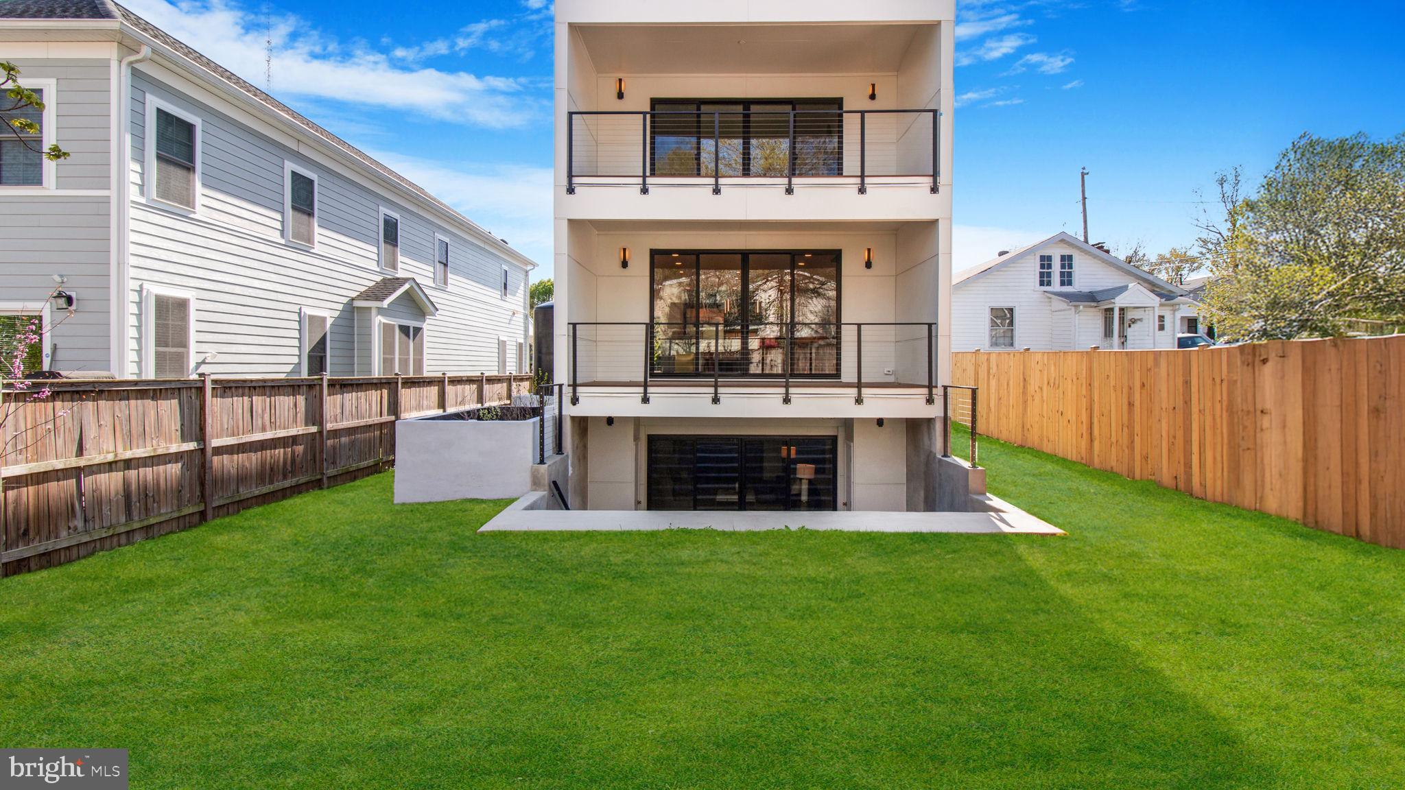 HIGHVIEW PARK - Residential