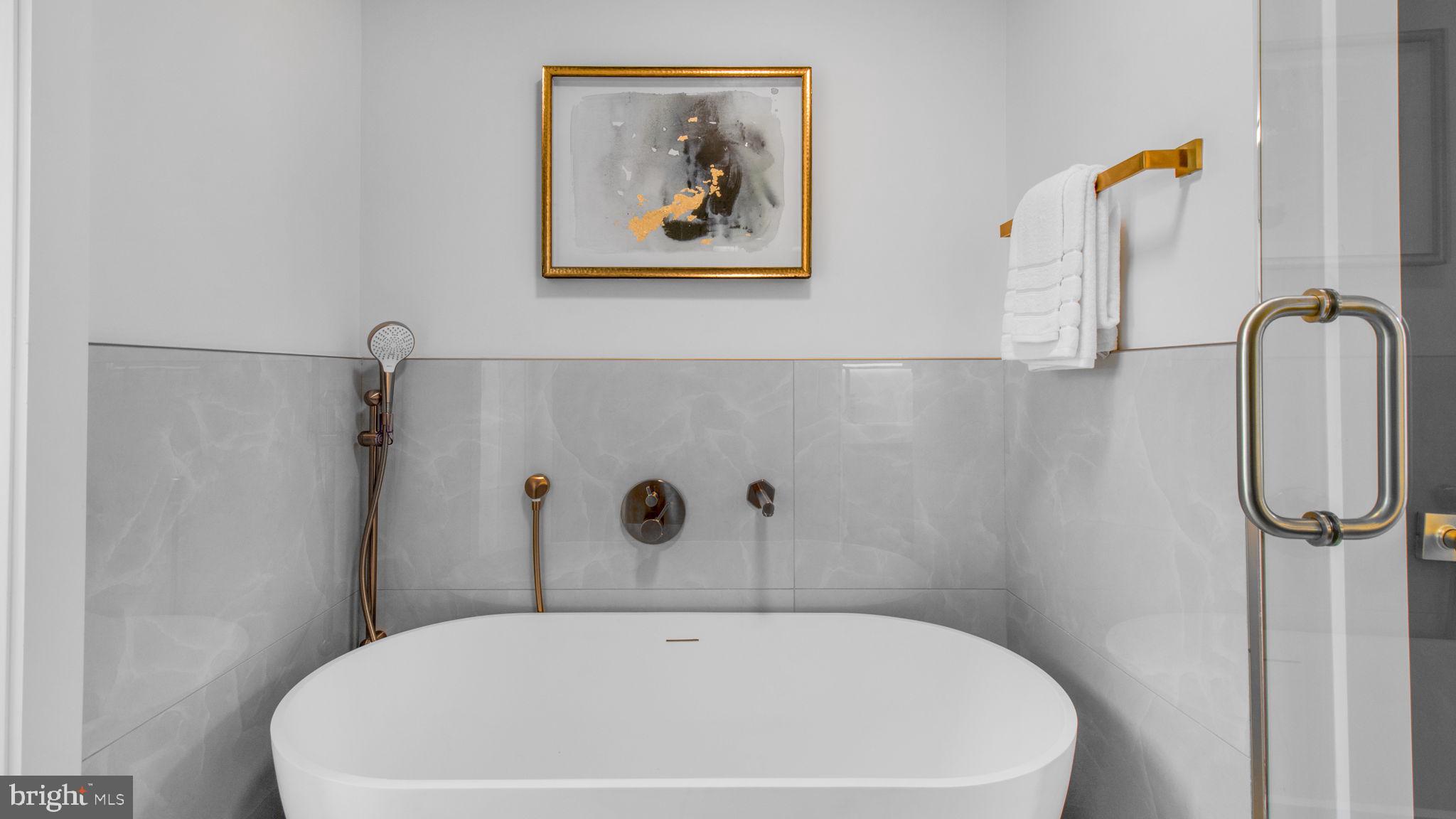 HIGHVIEW PARK - Residential