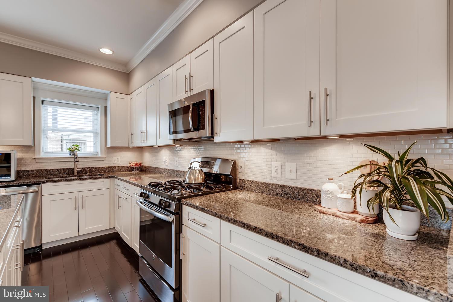 CANTON - Residential