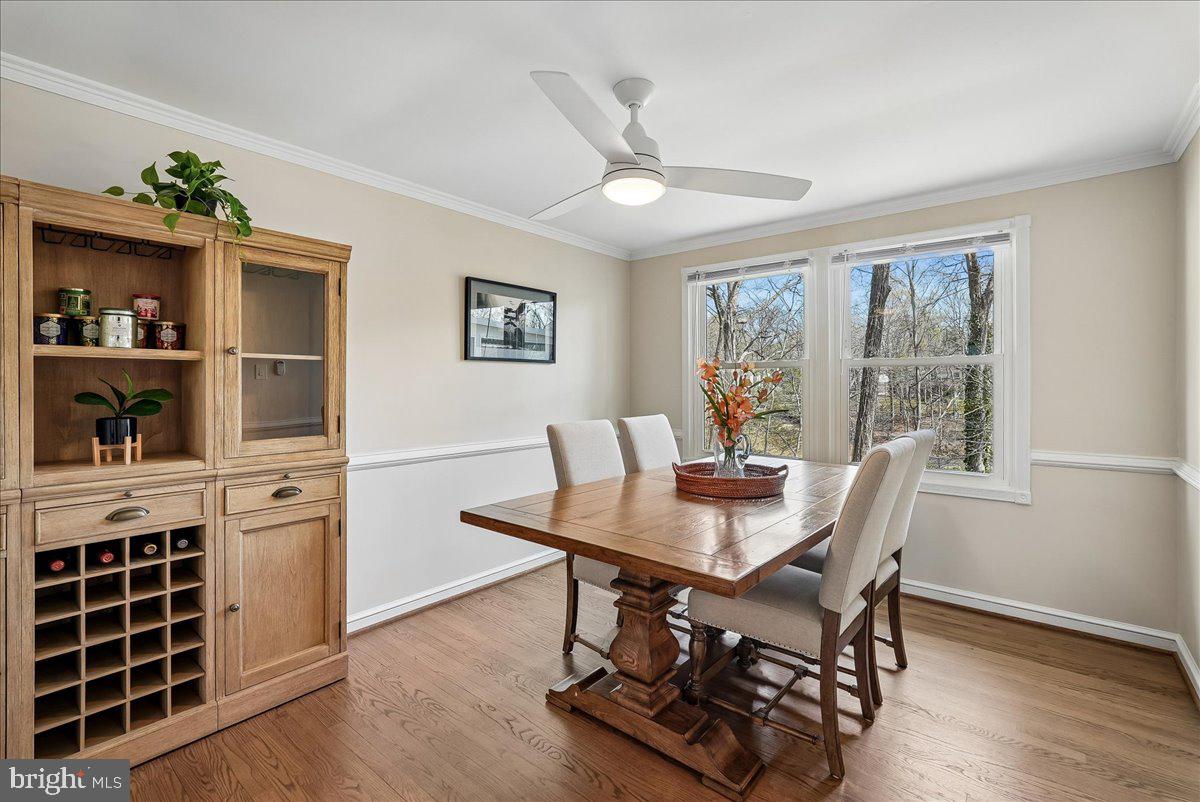 15803 EDGEWOOD DRIVE