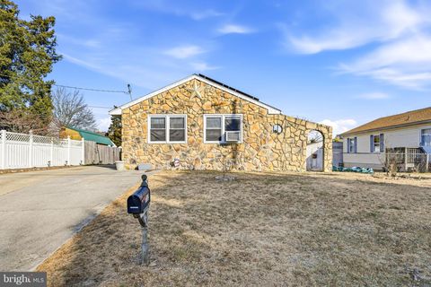 Homes For Sale - 712 Cherry Street<br/> Cumberland County, MILLVILLE, NJ 08332