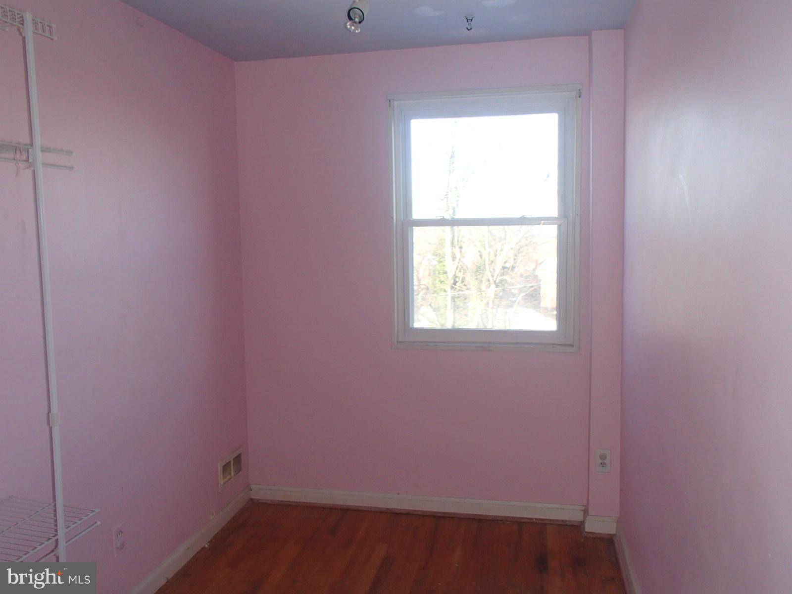 WEST EDMONDALE - Residential