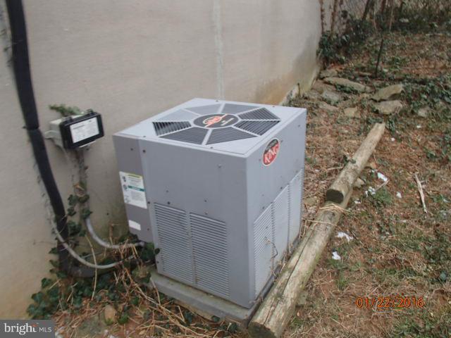 WEST EDMONDALE - Residential