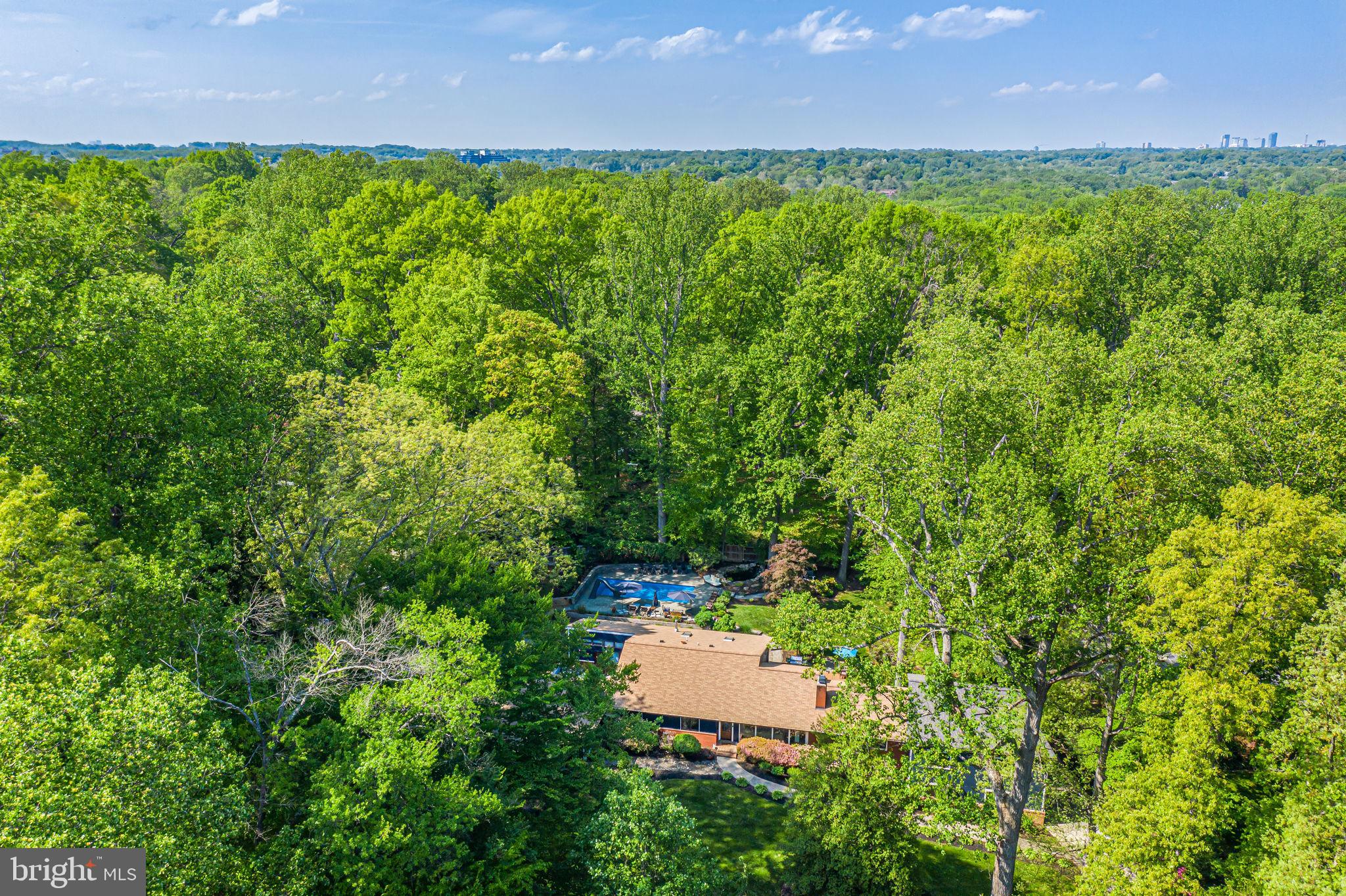 MANTUA - Residential