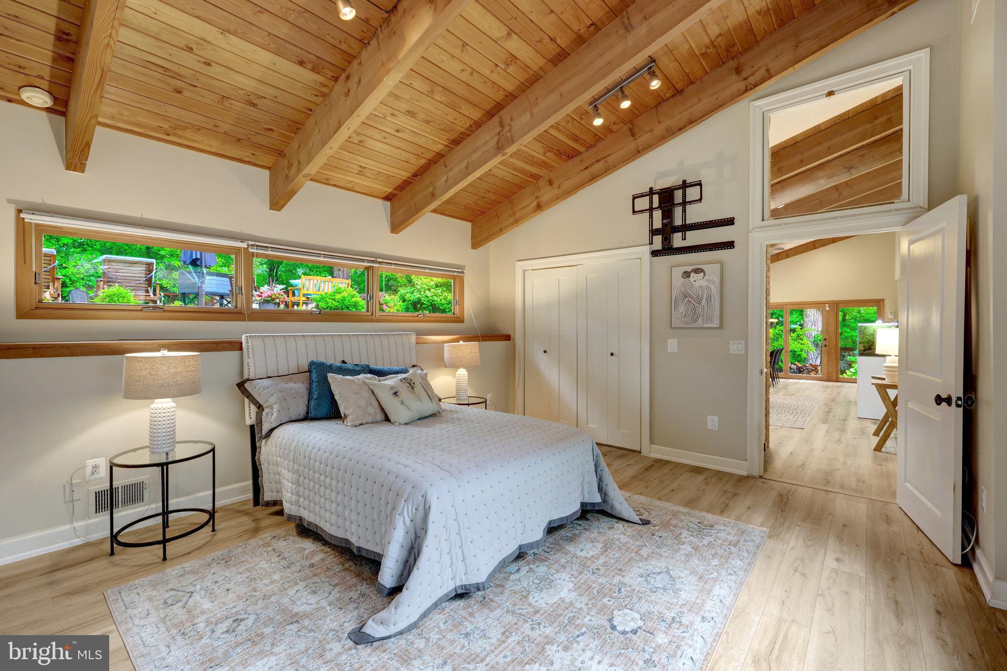 MANTUA - Residential