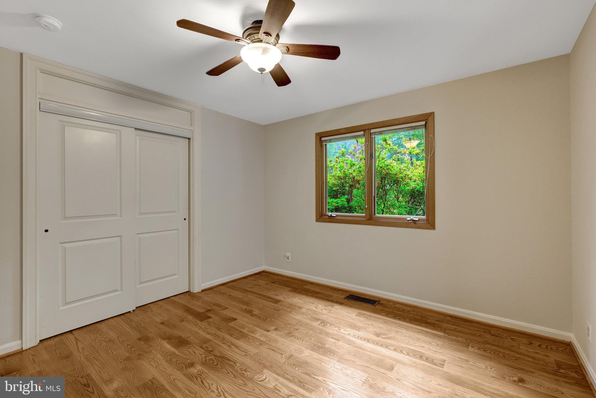 MANTUA - Residential