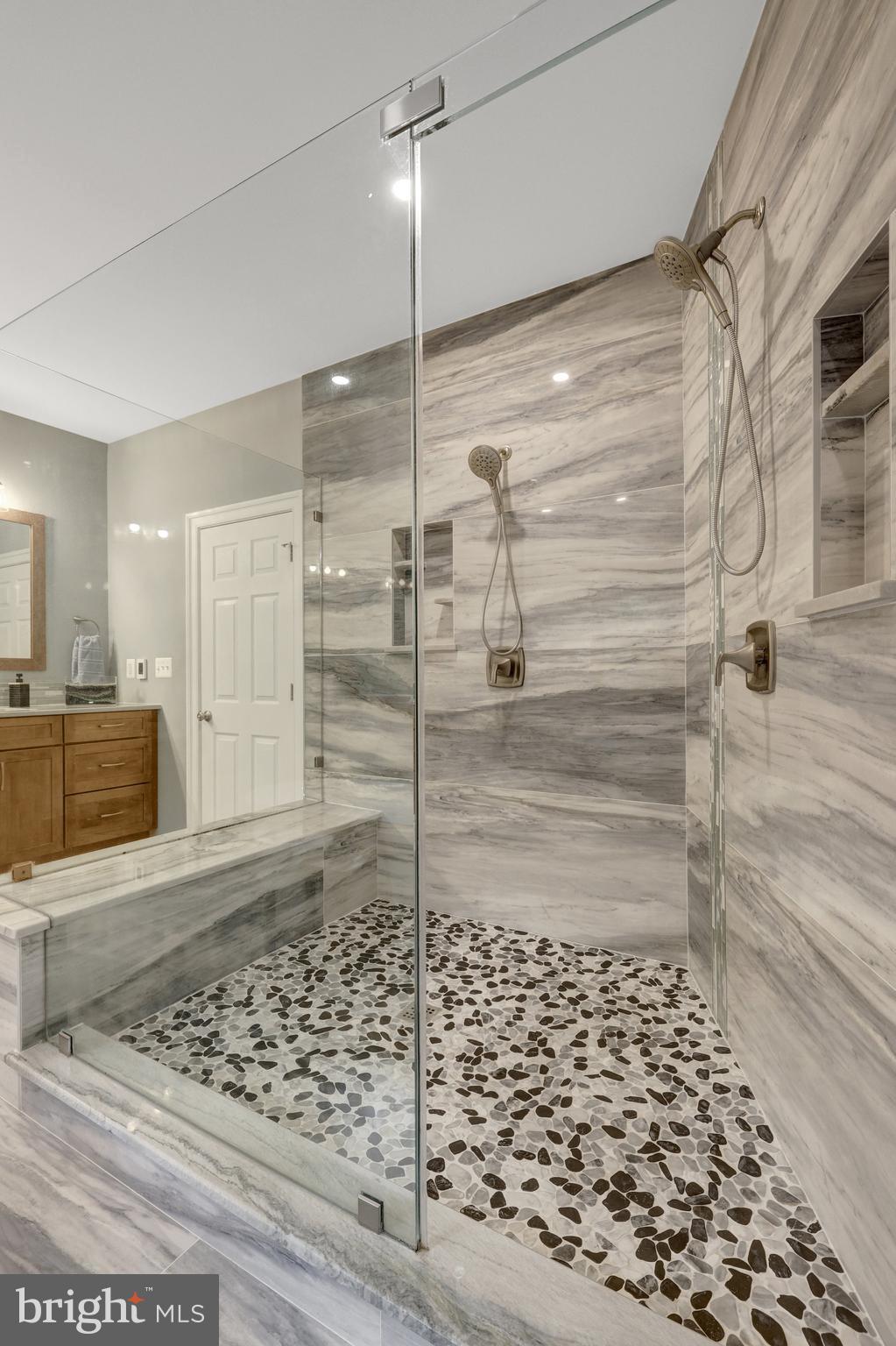 MANTUA - Residential