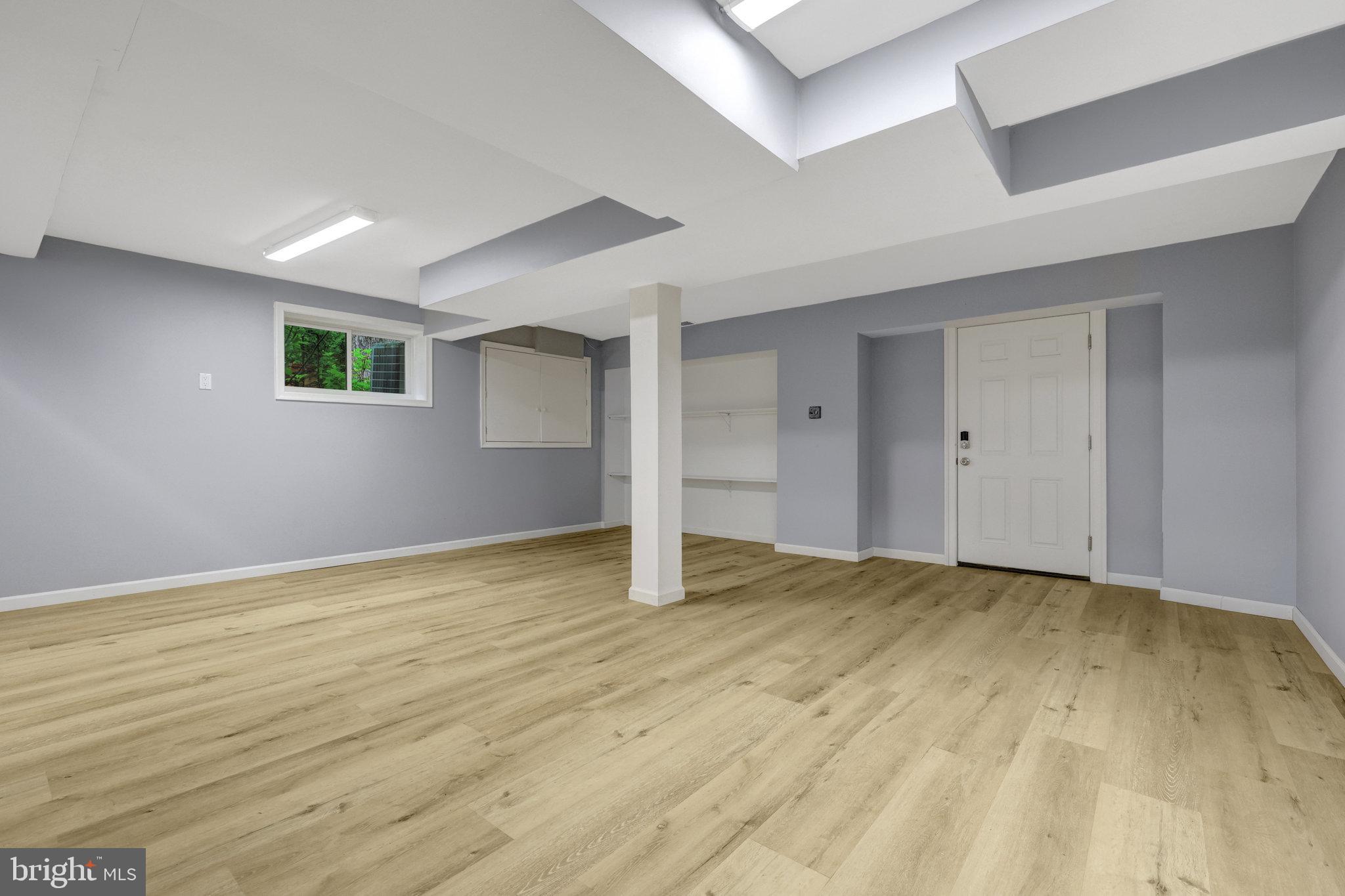 MANTUA - Residential