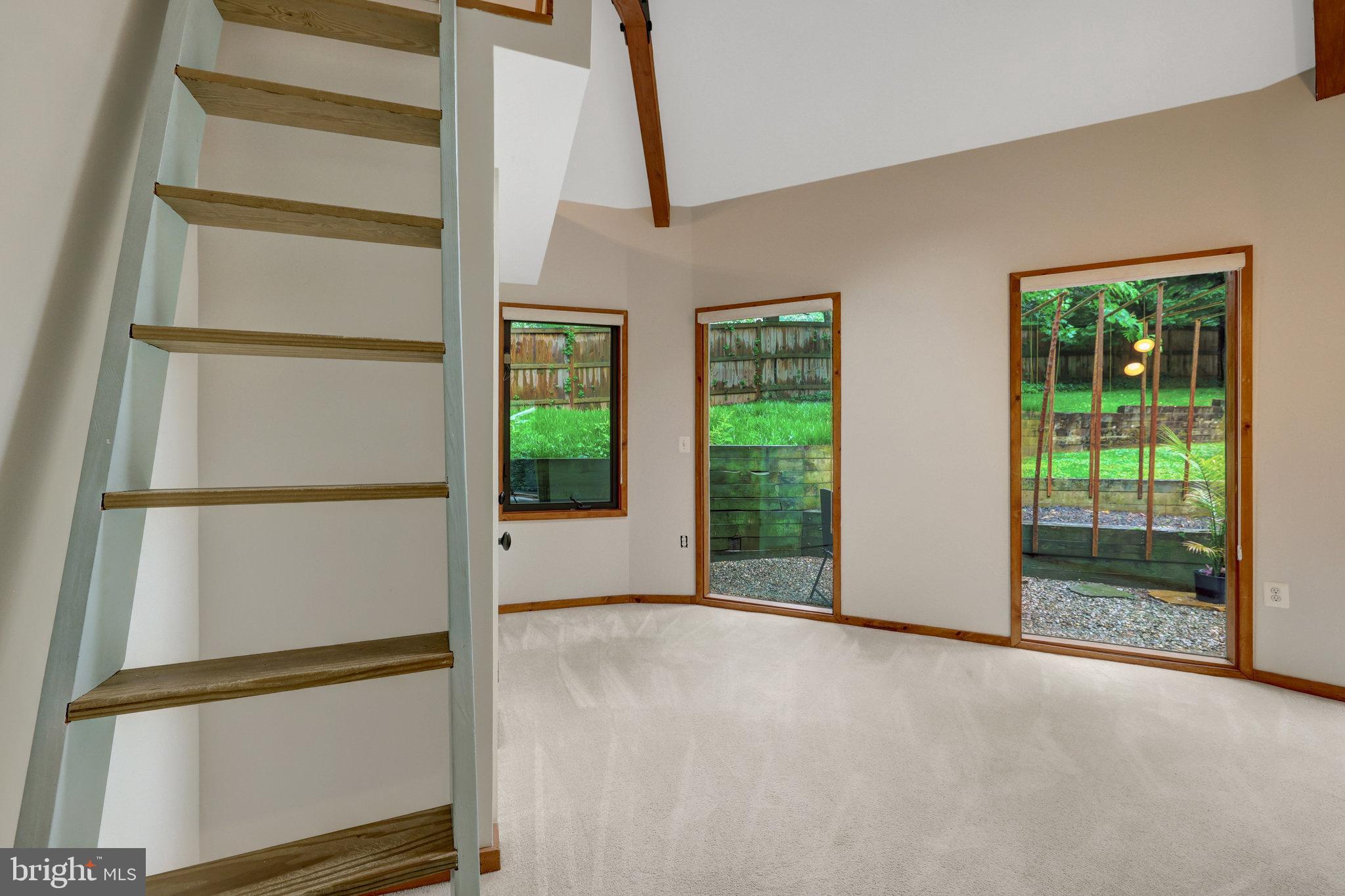 MANTUA - Residential