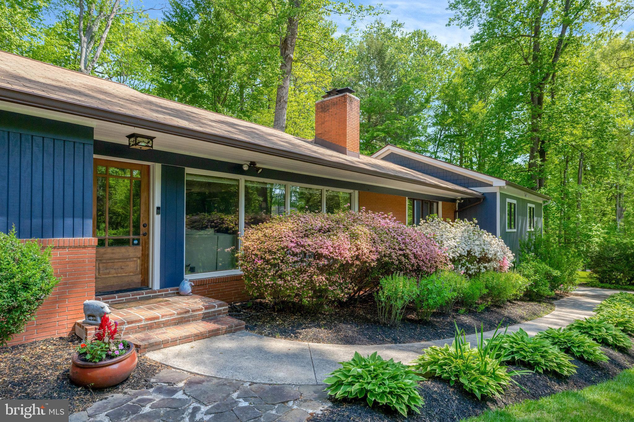 MANTUA - Residential