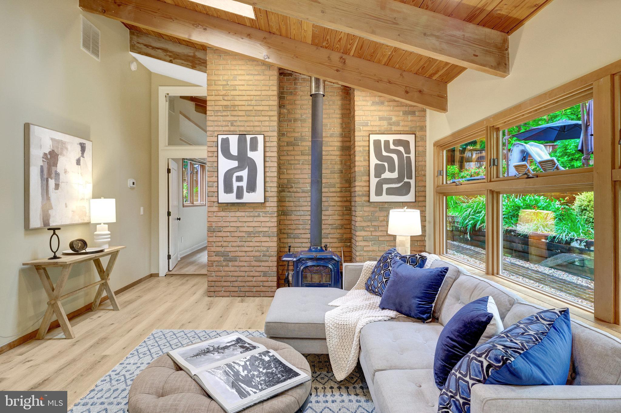 MANTUA - Residential