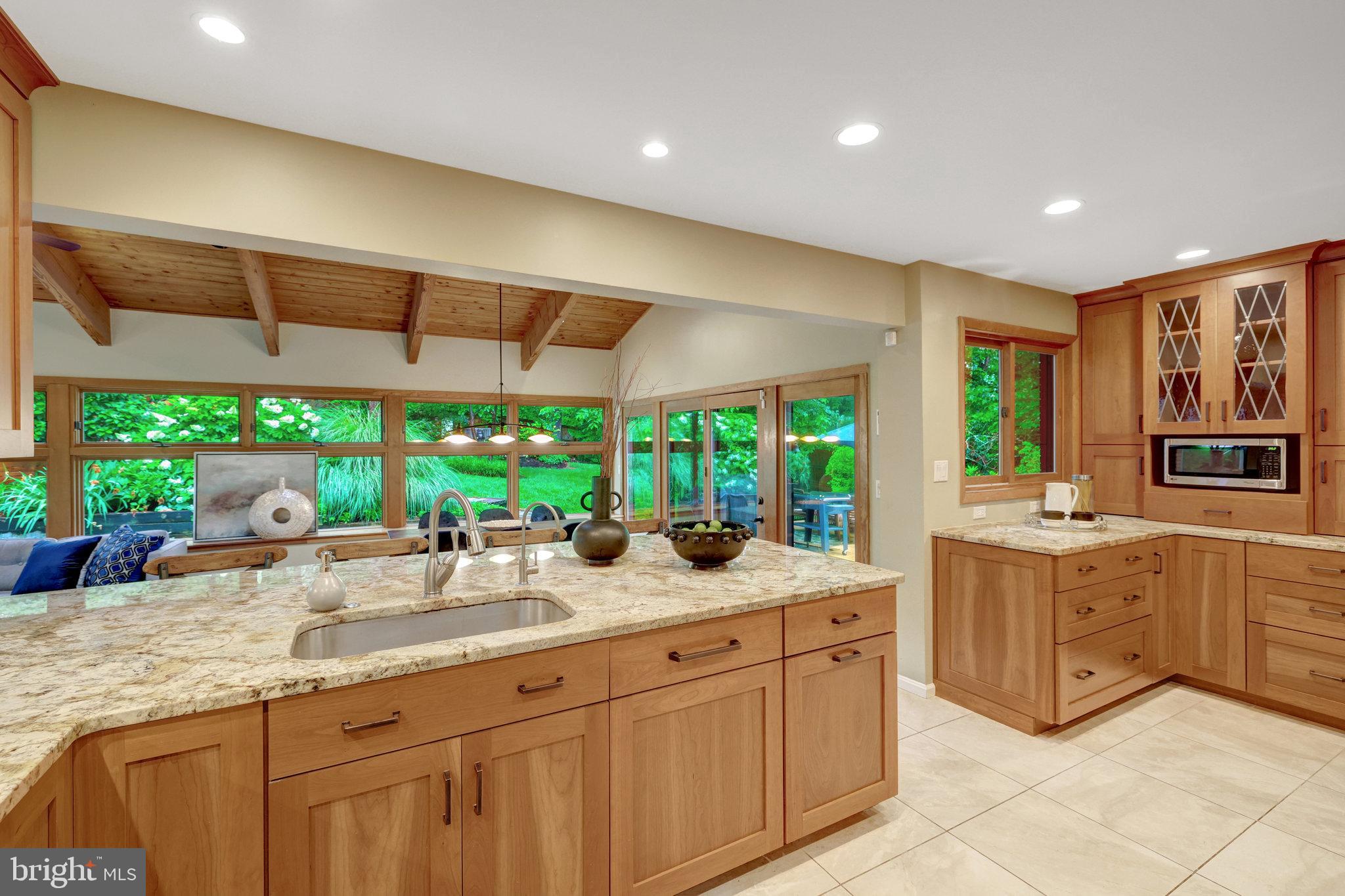 MANTUA - Residential