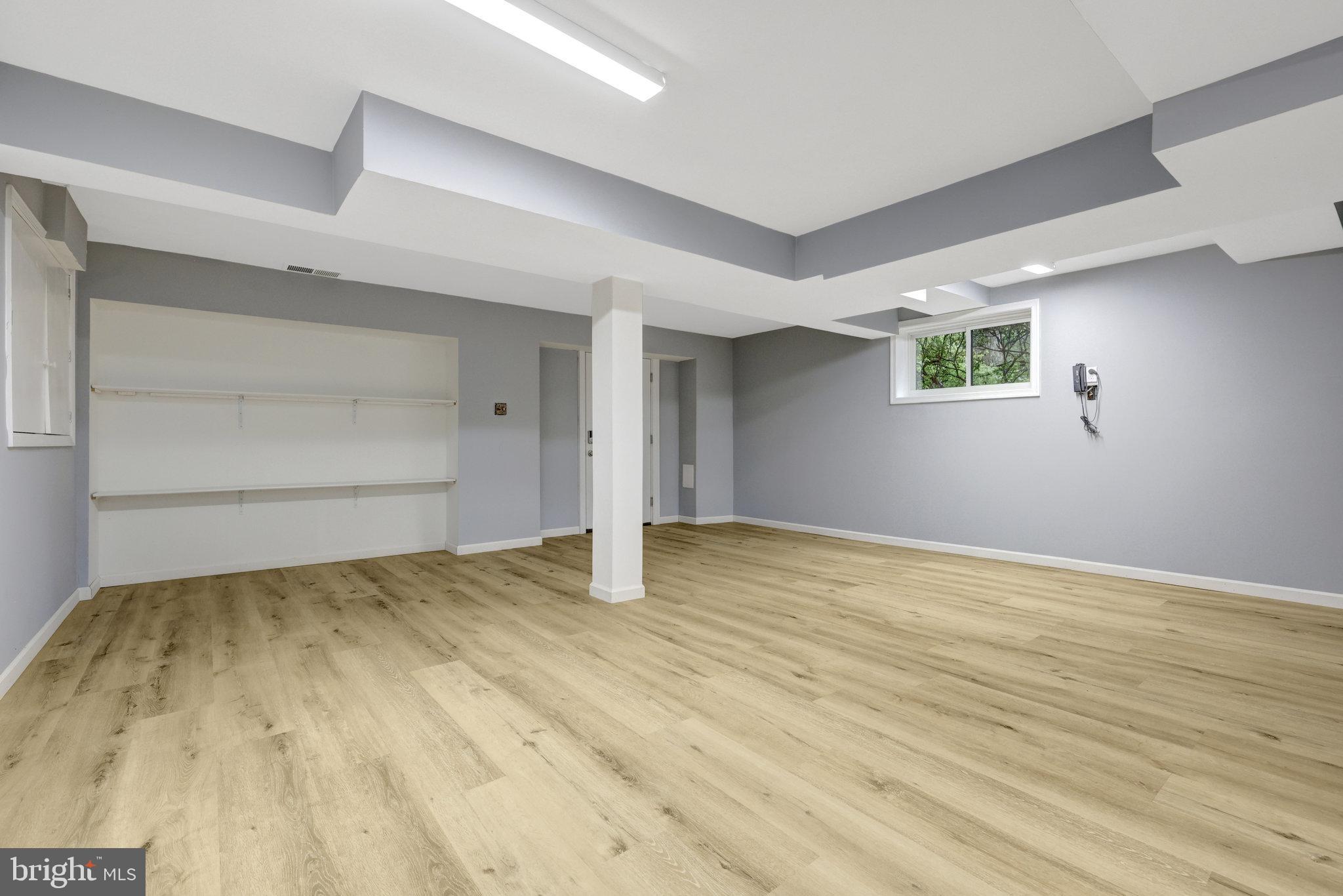 MANTUA - Residential